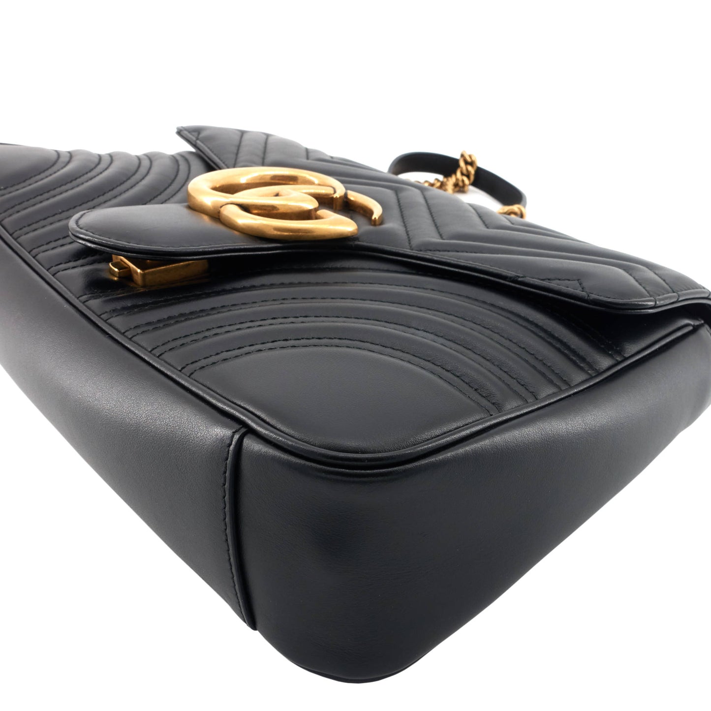 Gucci Marmont Medium Matelass� Leather Shoulder Bag