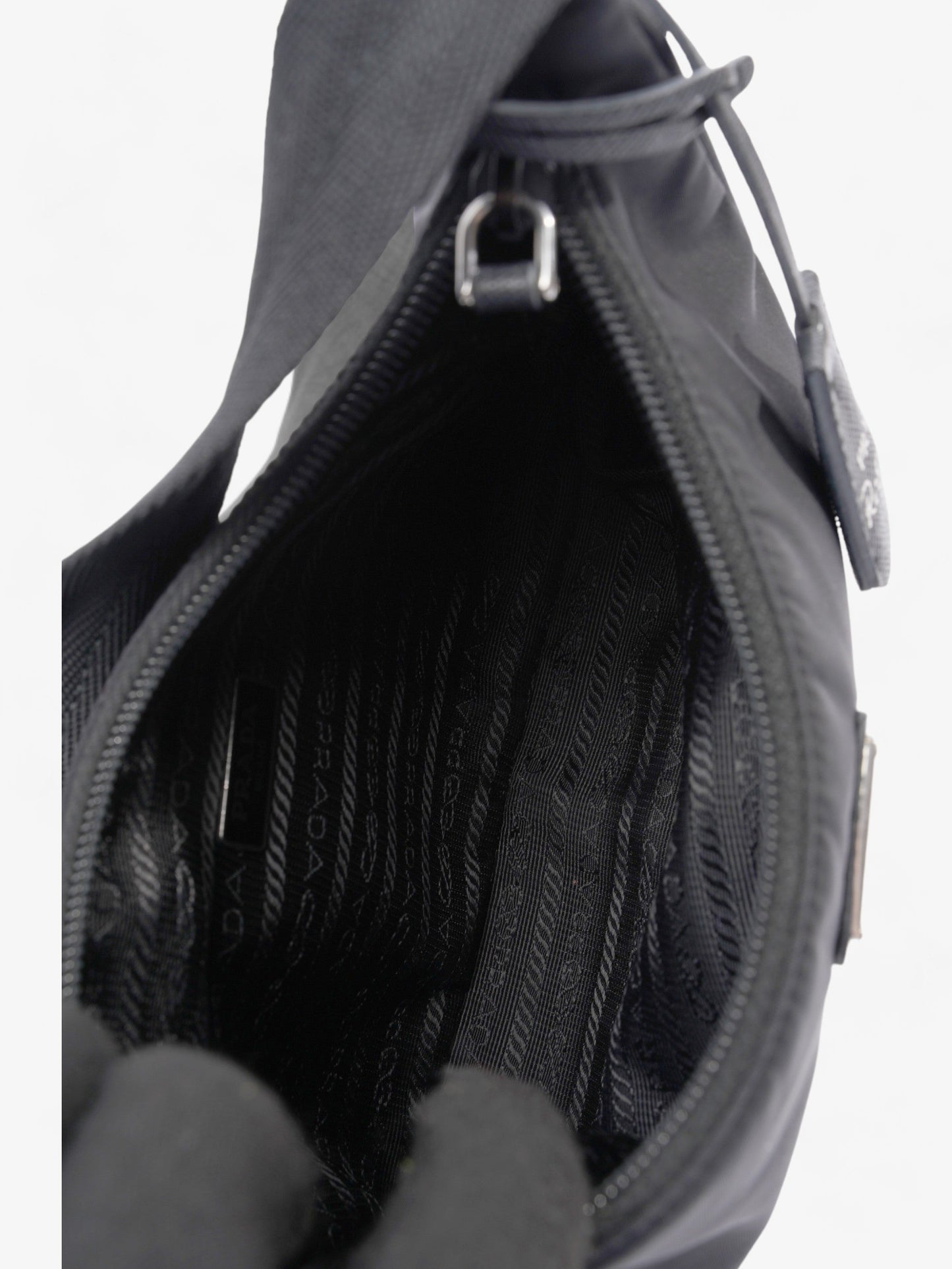 Prada Re-Edition 2000 Black Re Nylon