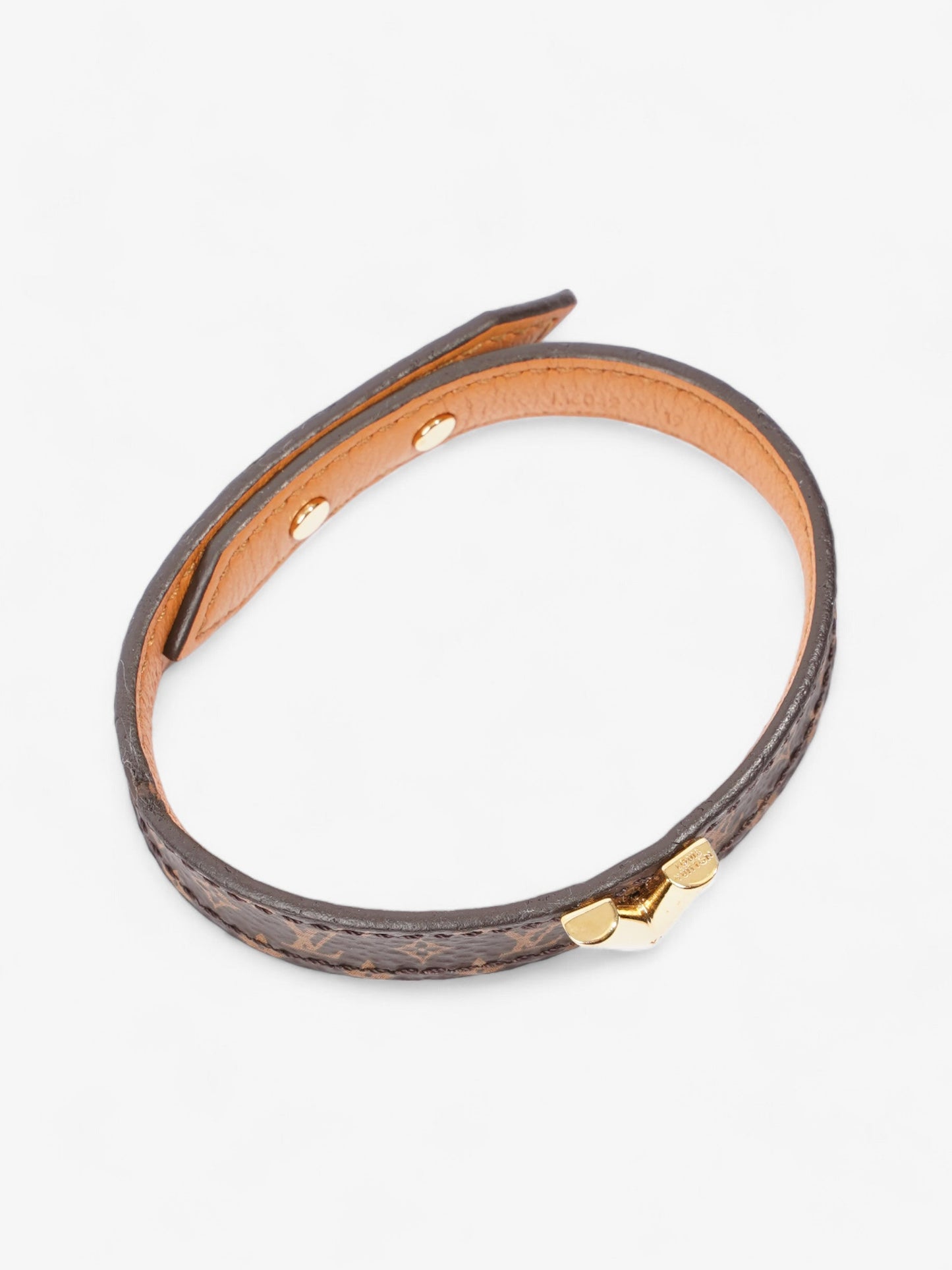 Louis Vuitton Essential V Bracelet Monogram Coated Canvas 19