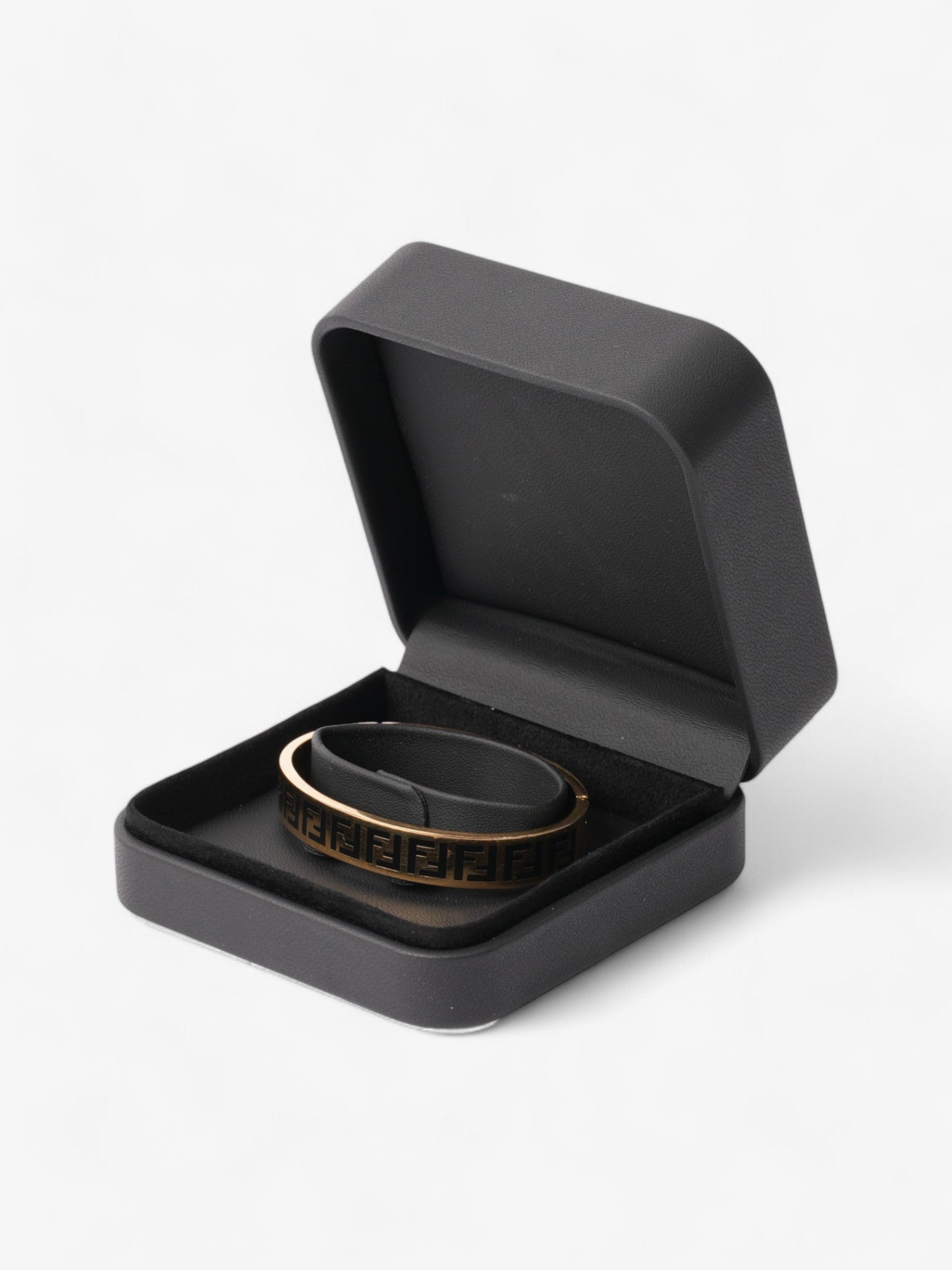 Fendi Forever Fendi Bracelet Gold / Black Base Metal Small (Circumference - 14-16cm)