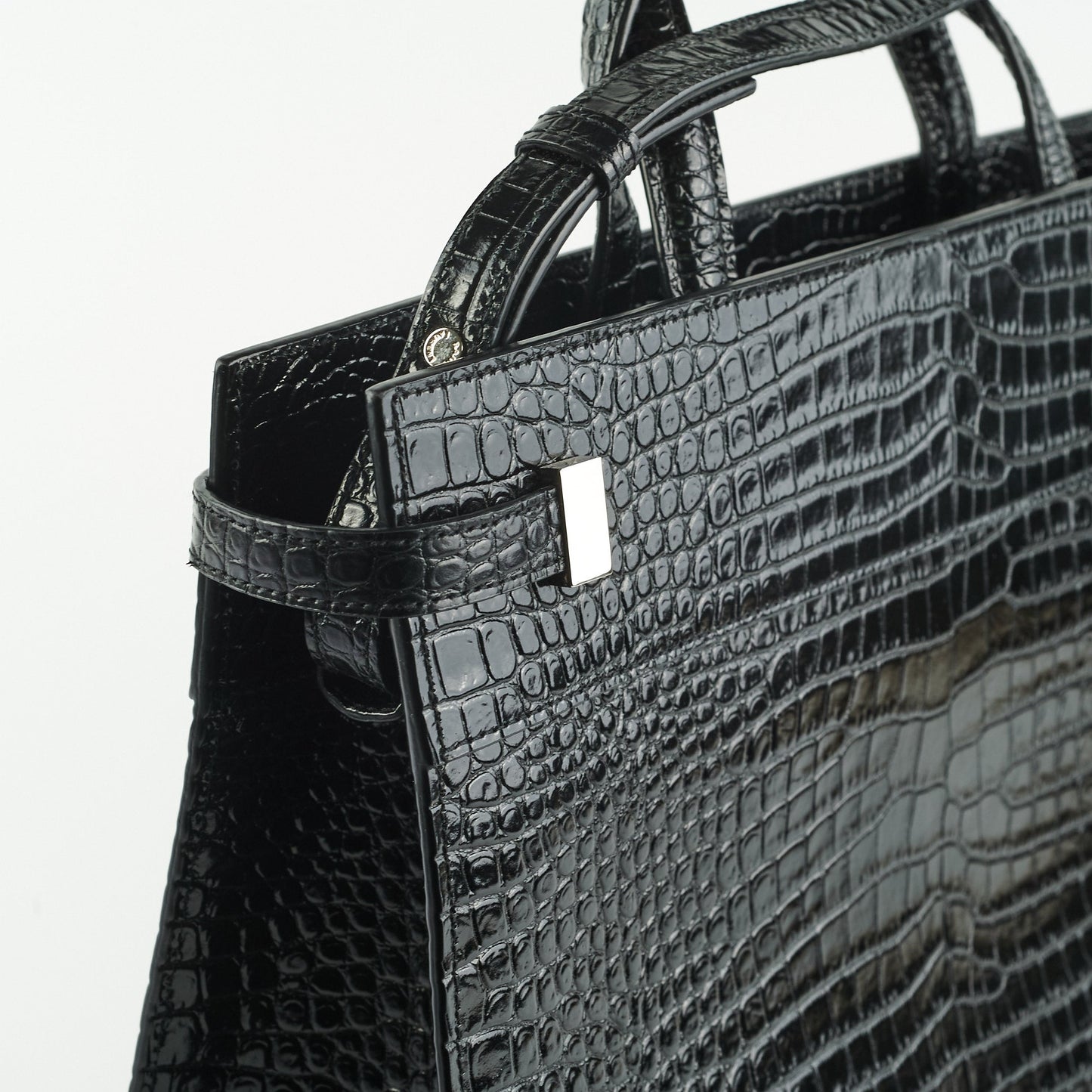 Saint Laurent Manhattan Shopper Embossed Croc Tote Black
