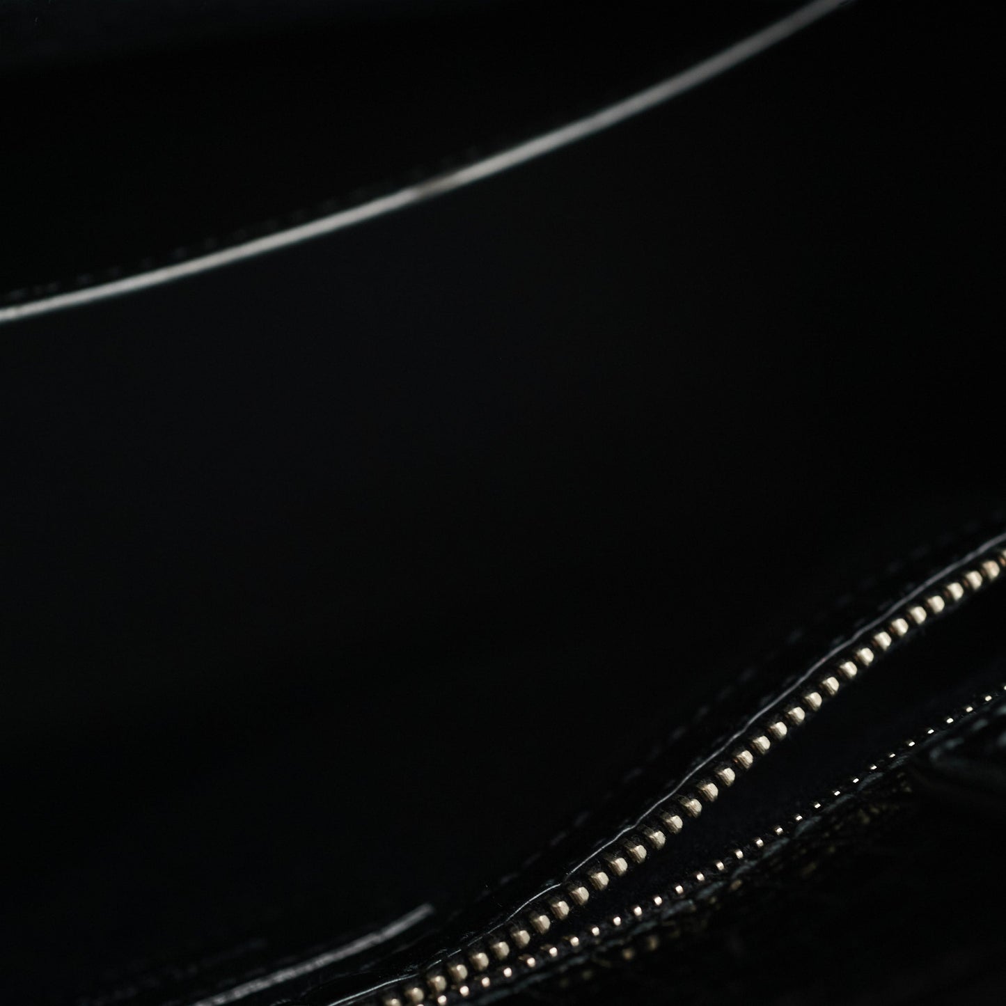 Saint Laurent Manhattan Shopper Embossed Croc Tote Black