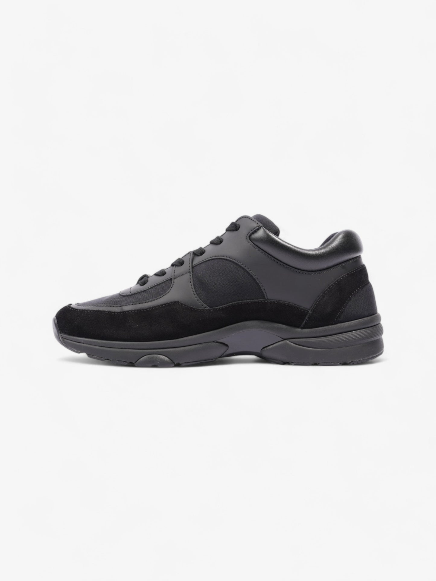 Chanel CC Logo Sneakers Black Suede EU 41 UK 7