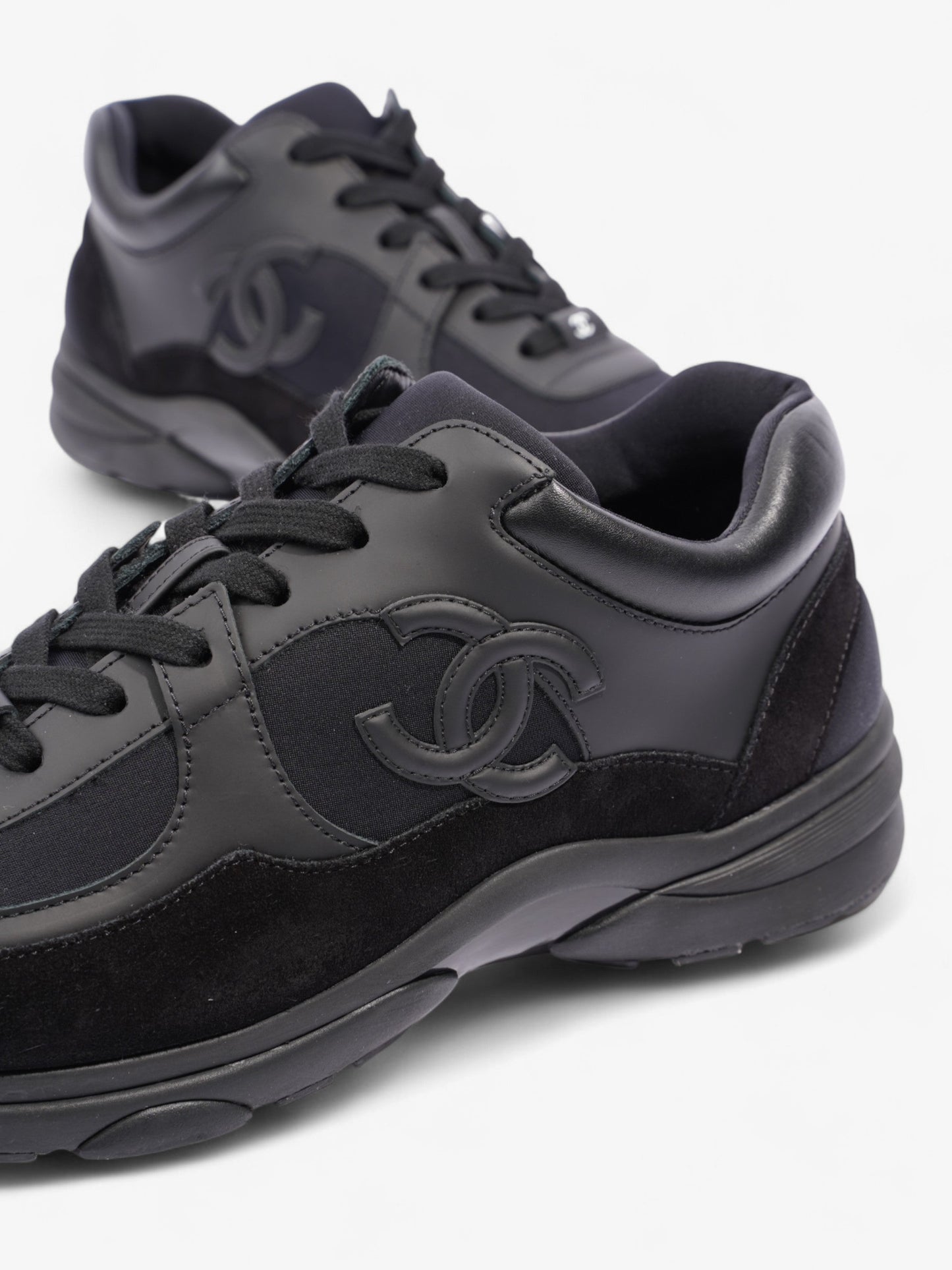 Chanel CC Logo Sneakers Black Suede EU 41 UK 7