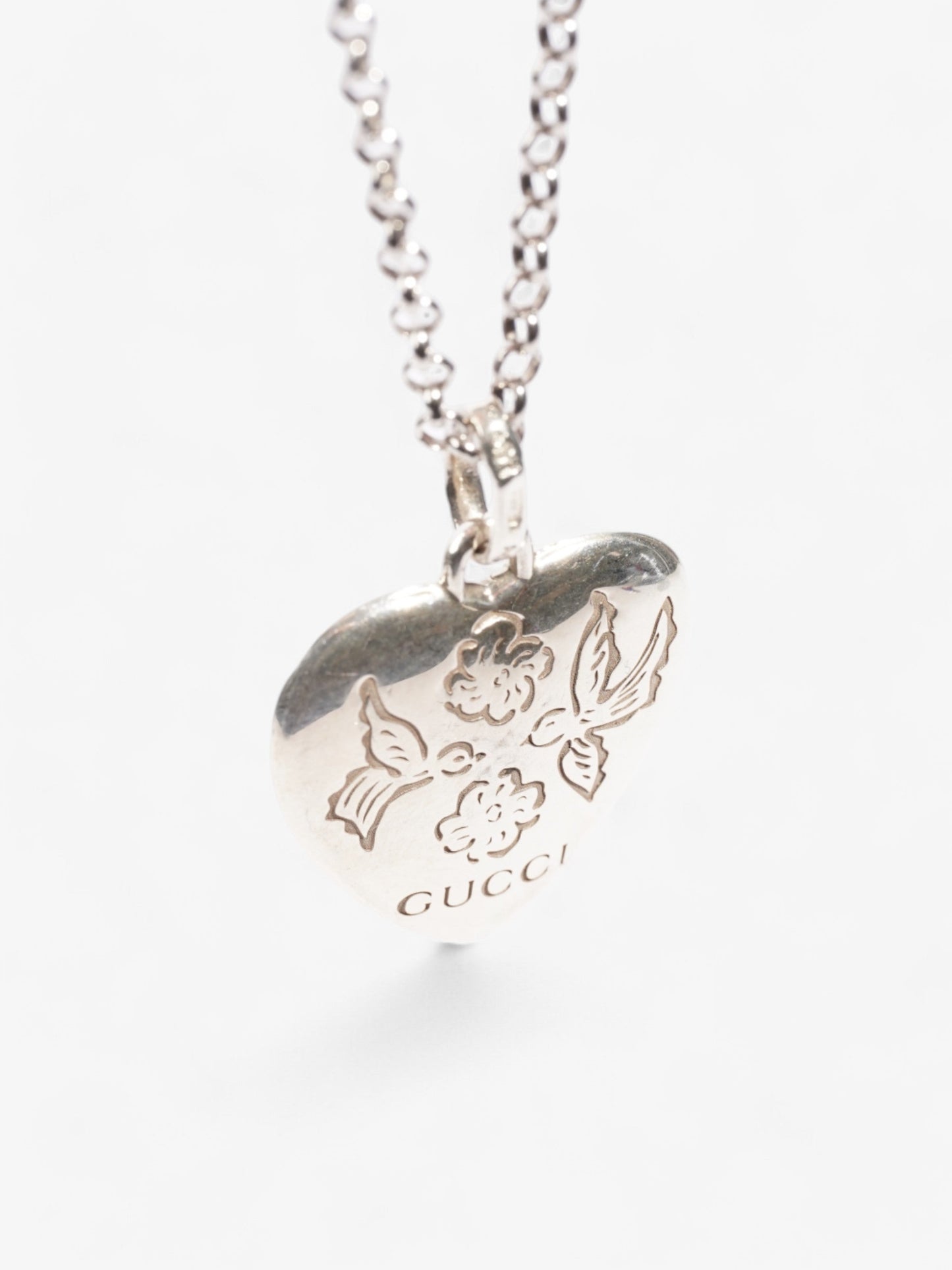 Gucci Blind For Love Necklace Silver Silver Sterling
