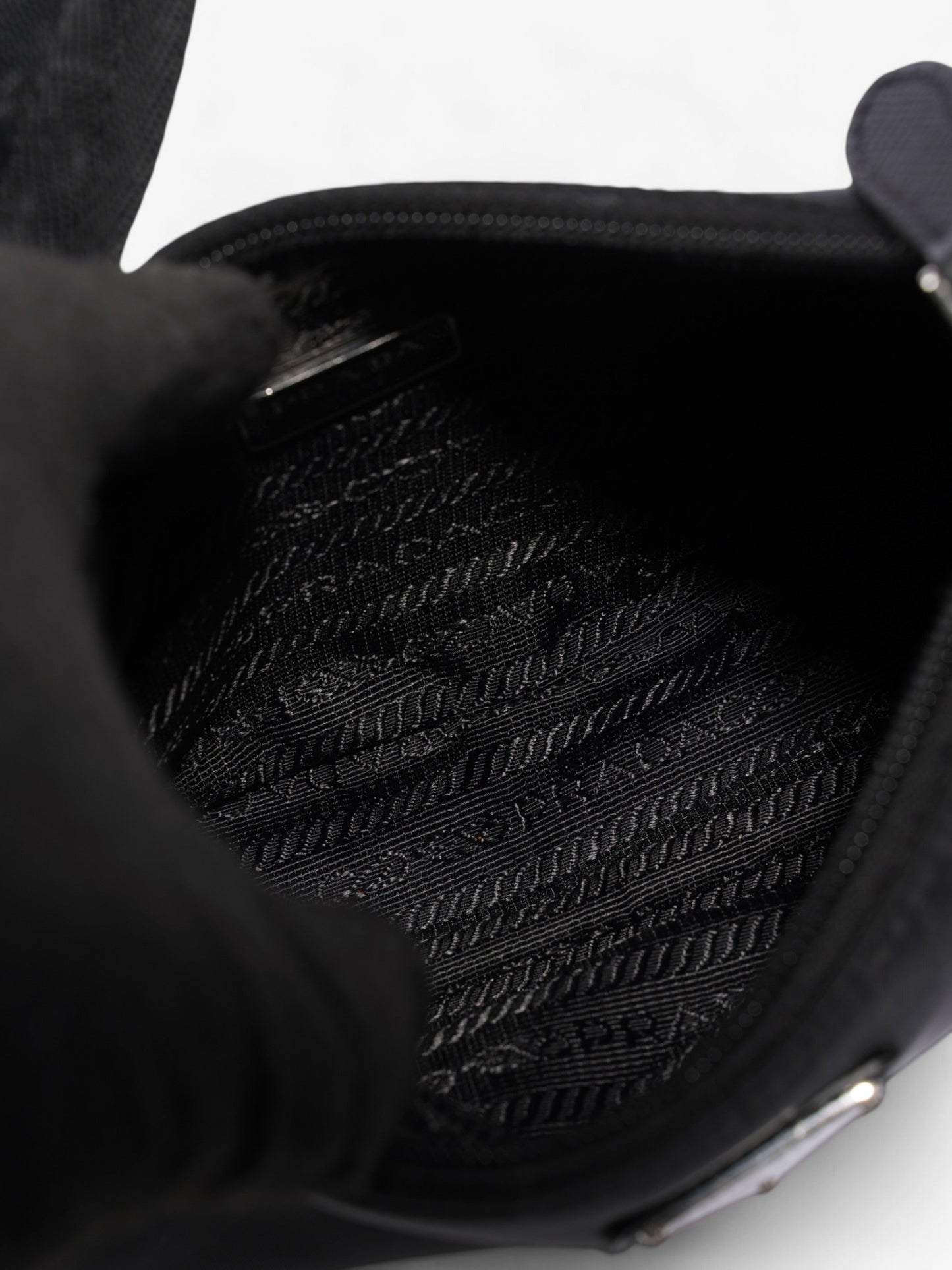 Prada Re-Edition 2000 Black Nylon