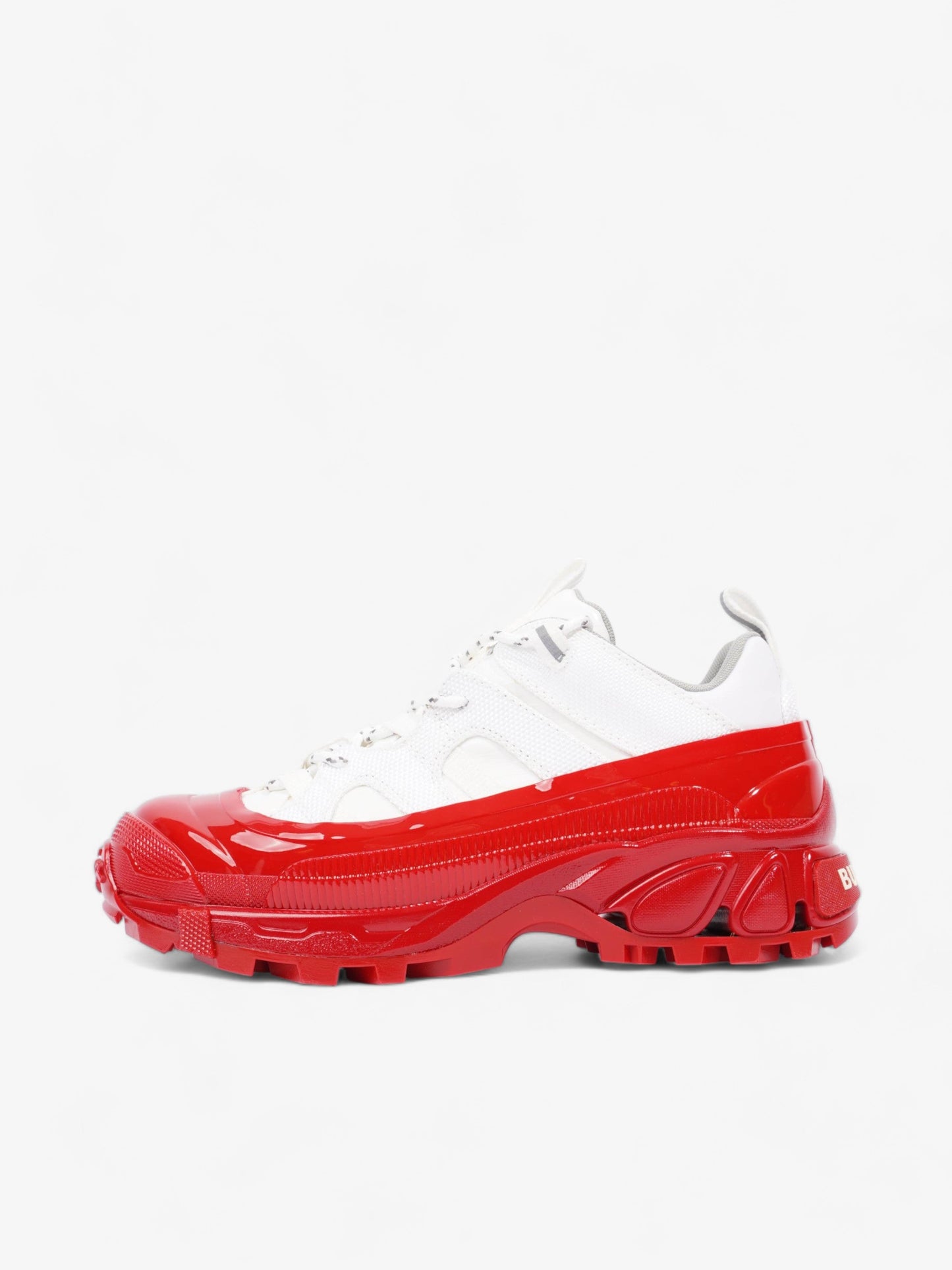 Burberry Arthur White / Red Nylon EU 35 UK 2