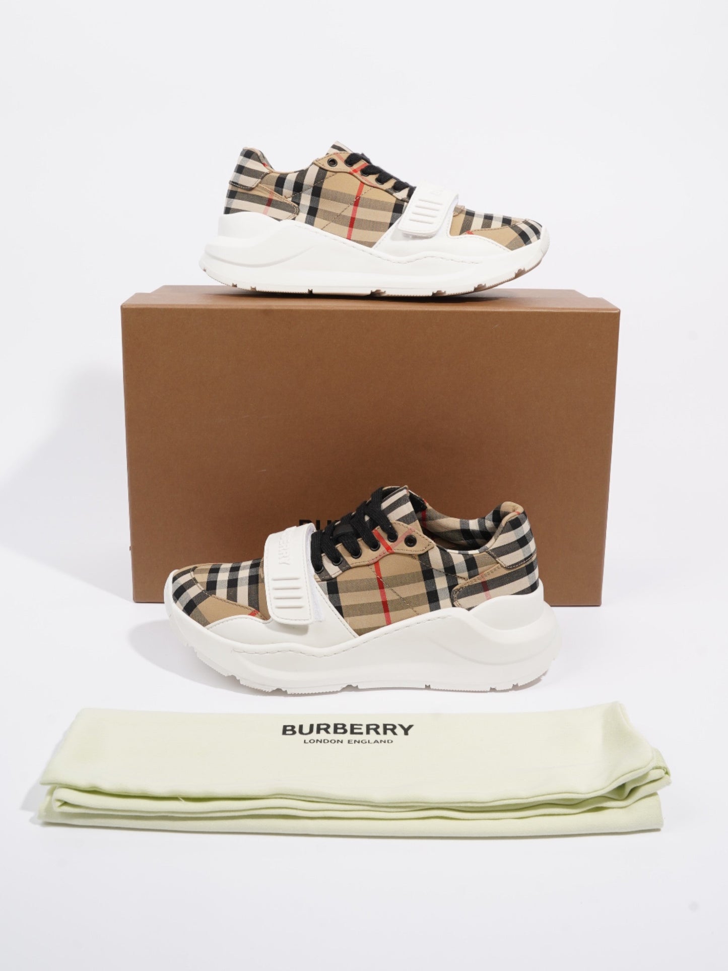 Burberry Regis sneakers Check / White Canvas EU 36 UK 3