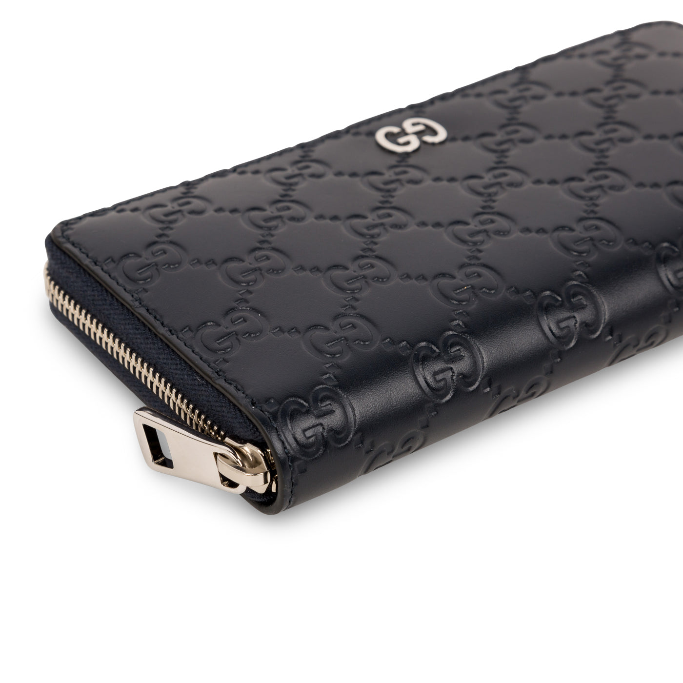 Gucci Signature GG Zip around wallet