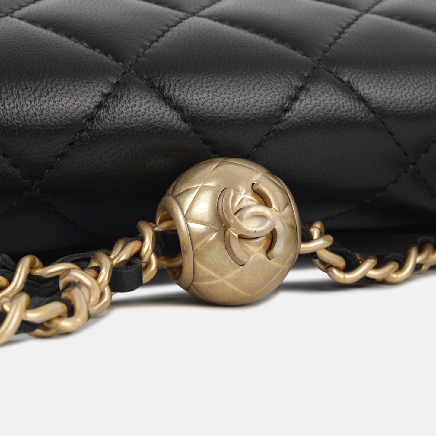 Chanel Pearl Crush Wallet On Chain