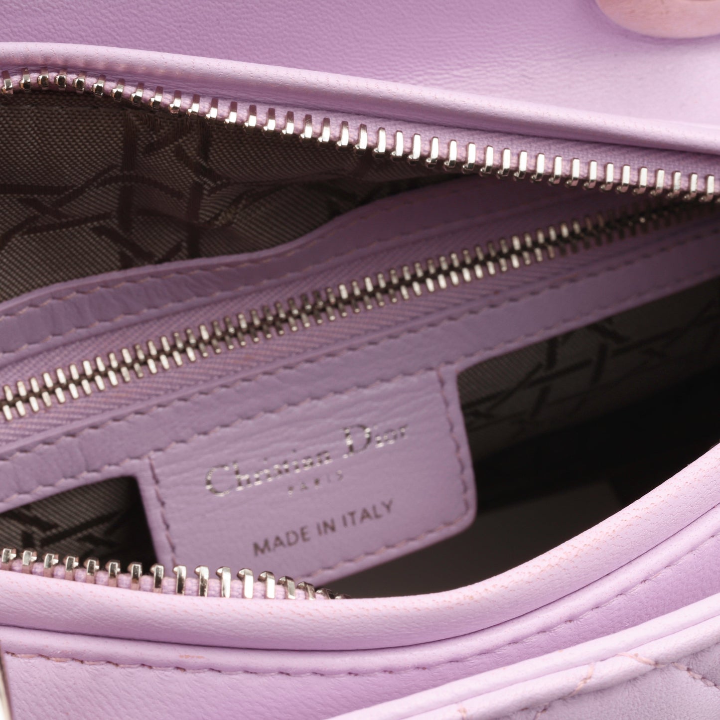 Christian Dior Medium Lady Dior - Lilac
