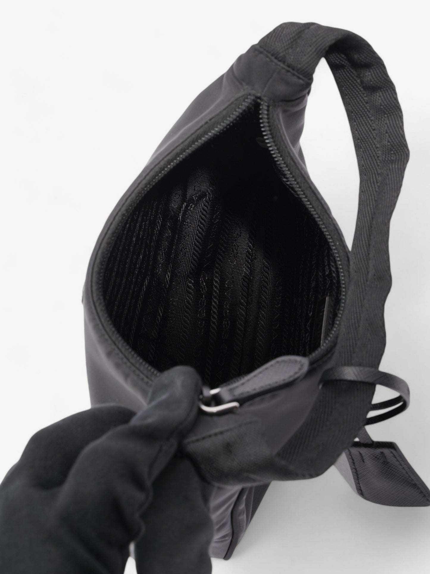 Prada Re-Edition 2000 Black Re Nylon