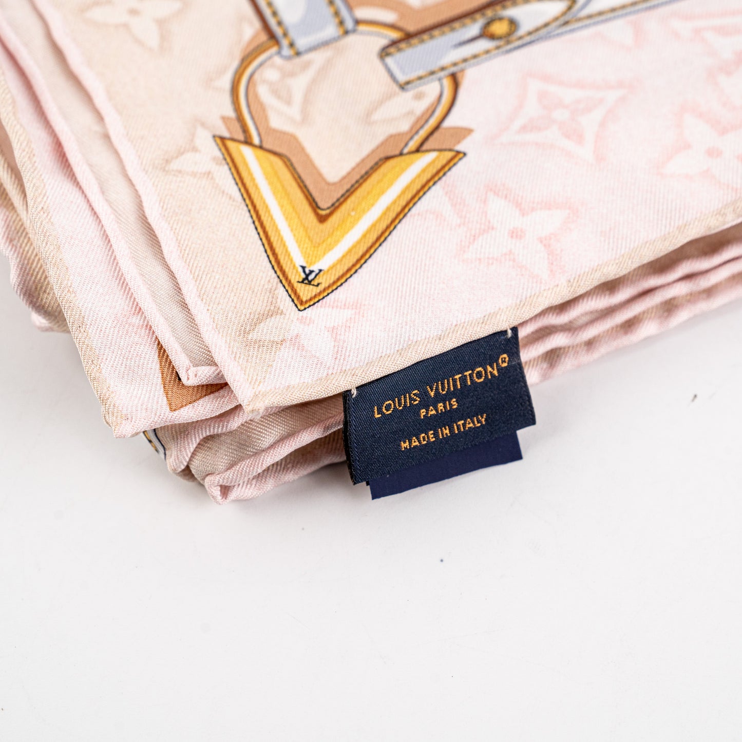 Louis Vuitton Carre 90 x 90 Silk Scarf Light Pink
