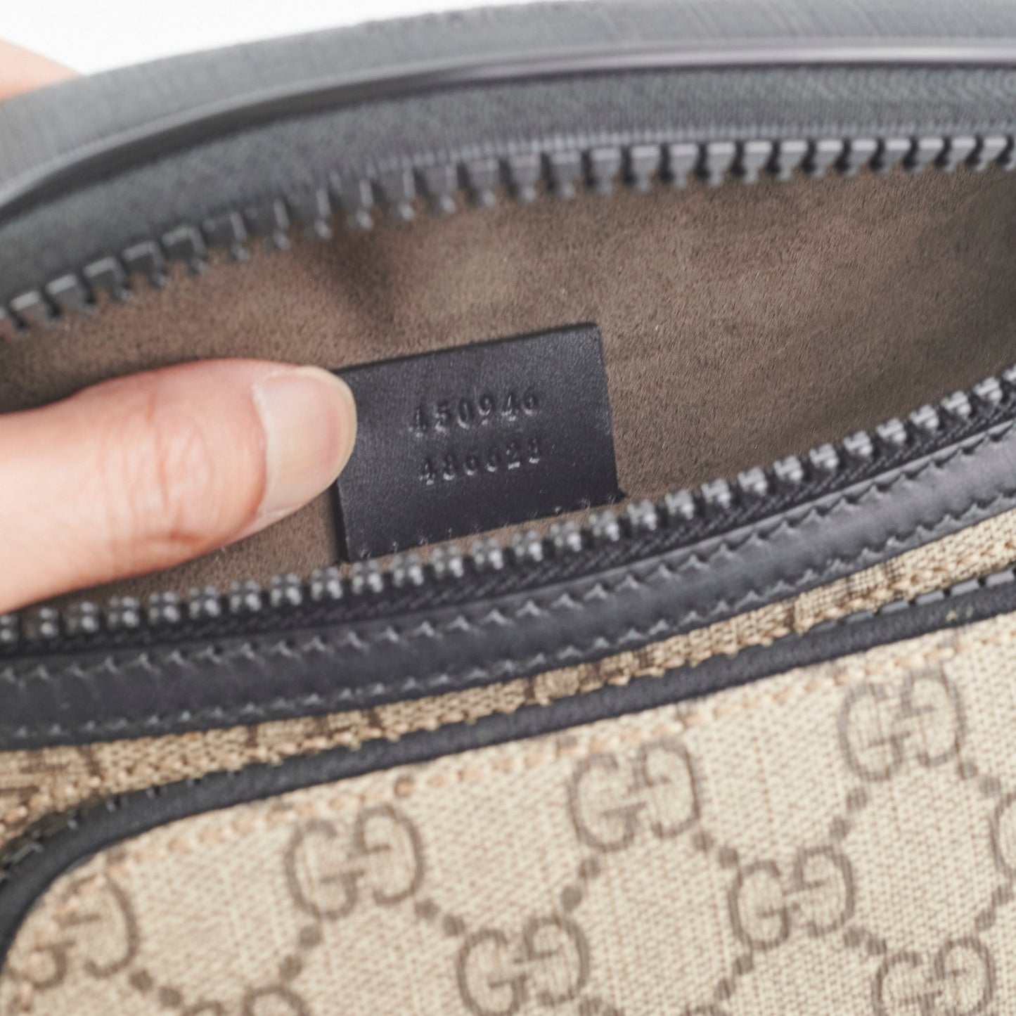 Gucci Supreme Eden Black Belt Bag