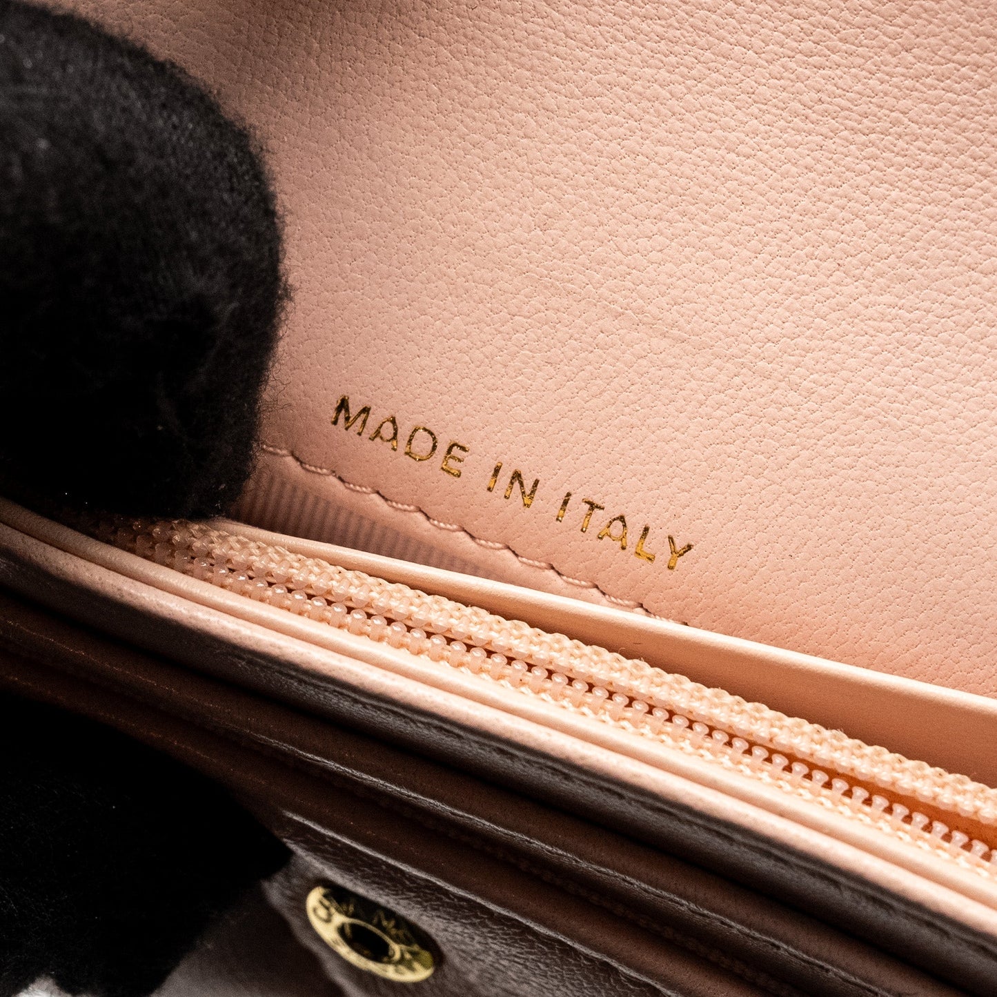 Chanel 19 Long Flap Wallet Lambskin Pink (Microchip)