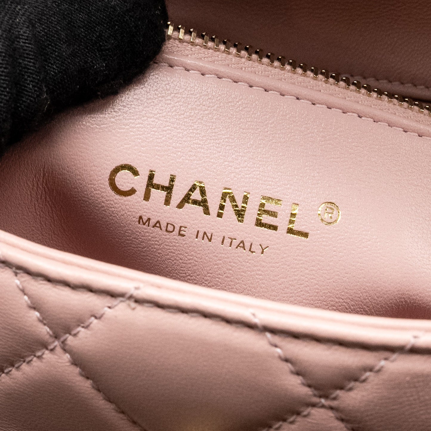Chanel 22b Flap Bag with Gem Chain Lambskin Dust Pink (microchip)