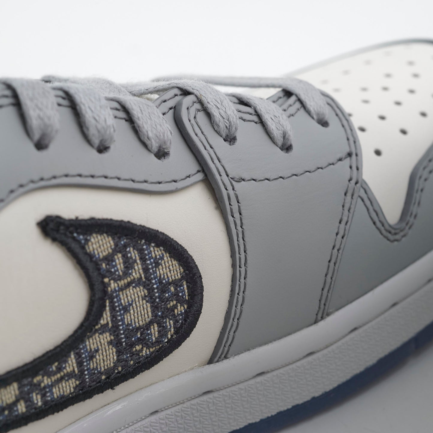 Dior x Air Jordan US Size 42 Retro Low Sneakers