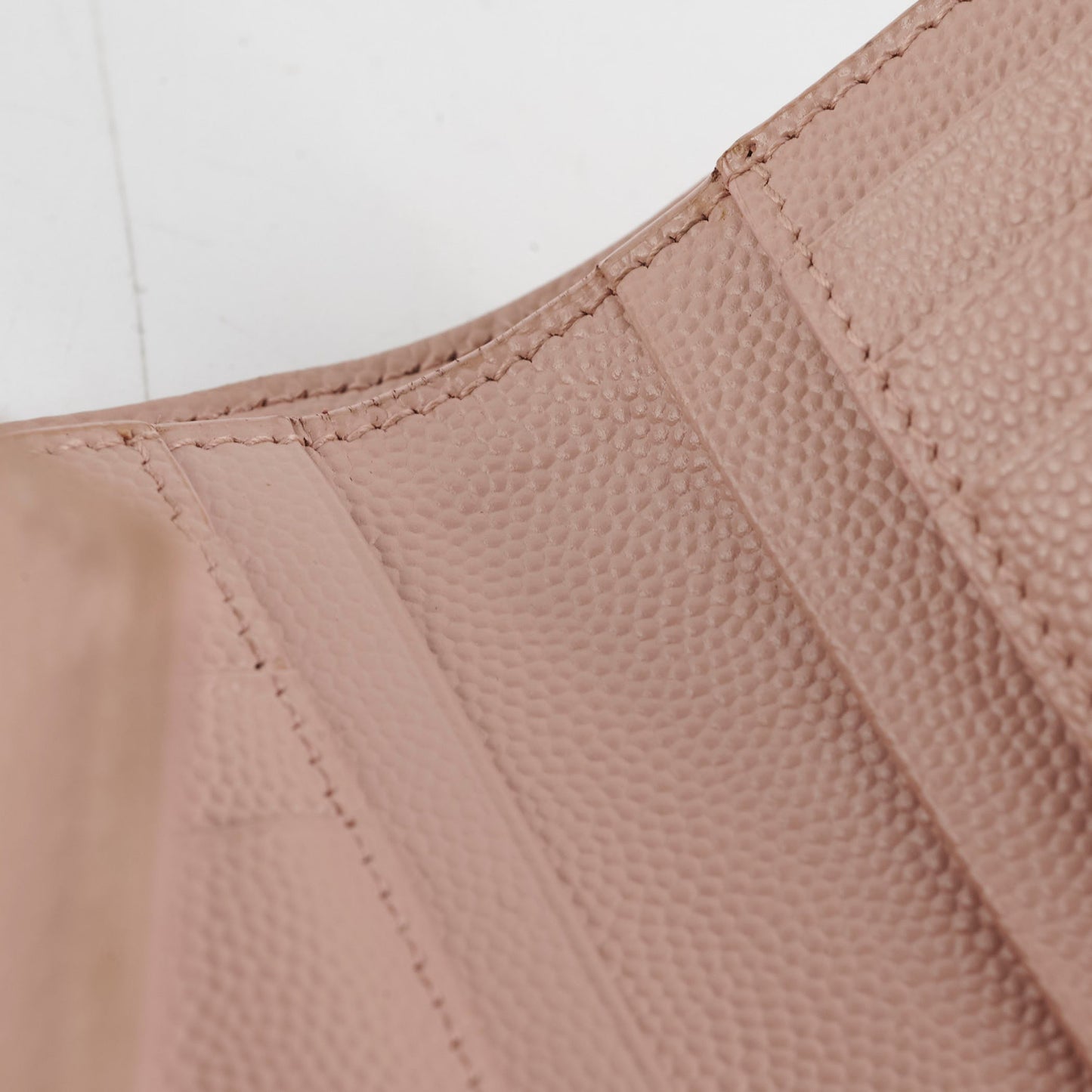 Saint Laurent Matelesse Bi-Fold Wallet Light Pink
