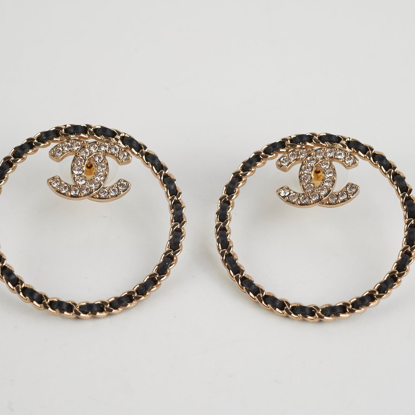 Chanel 22B Crystal Gold/Black Round Earrings