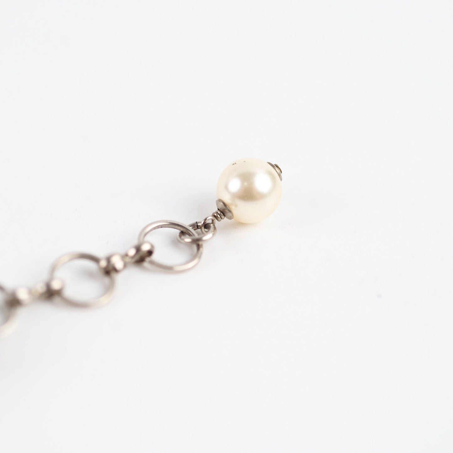Chanel CC Logo Pearl Bracelet Costume Jewellery