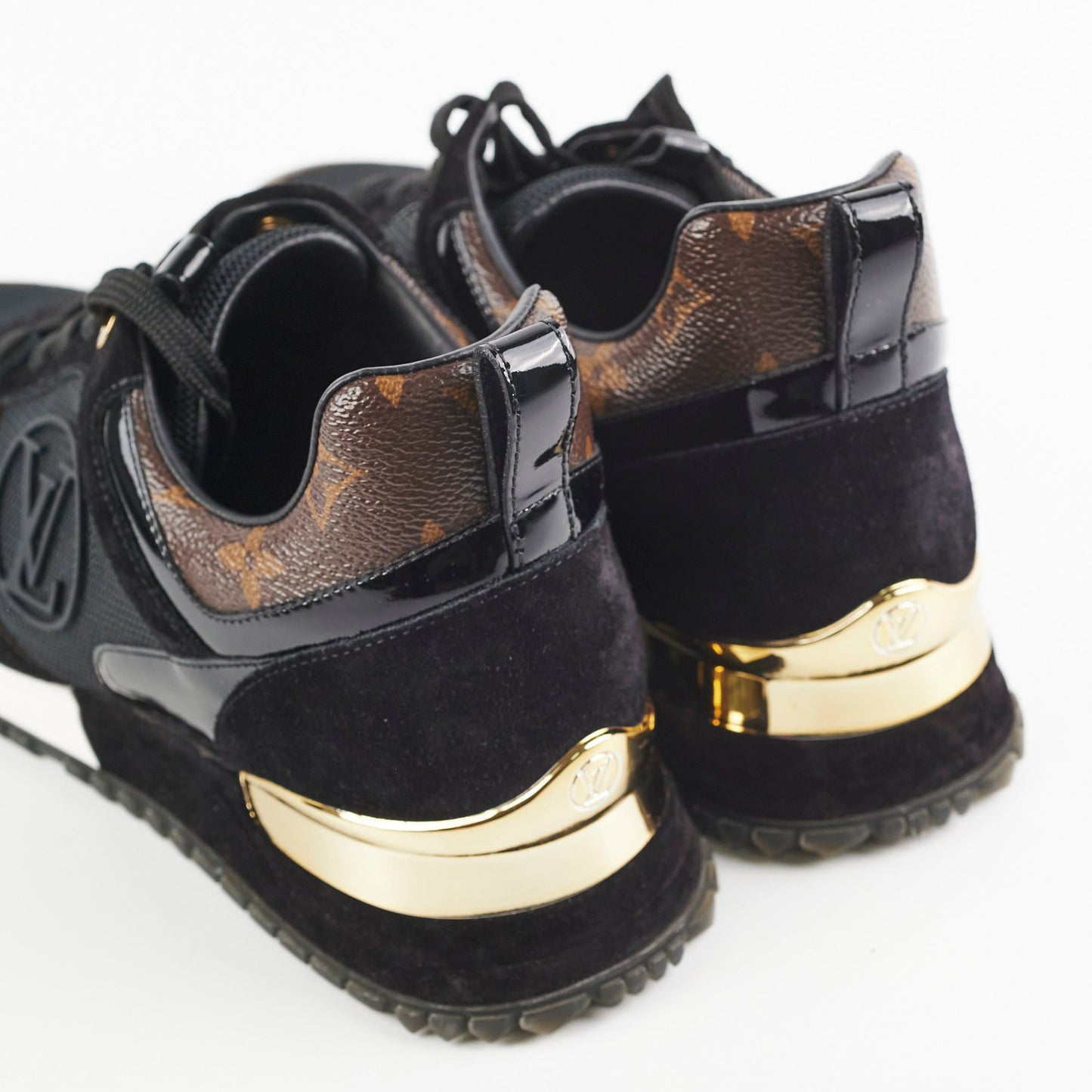 Louis Vuitton Neo Run Away Size 39 Sneakers