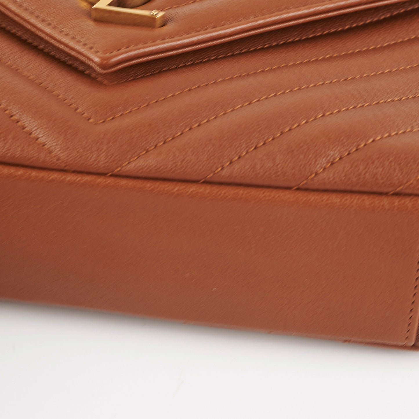 ITEM 23 - Saint Laurent Medium Tan College