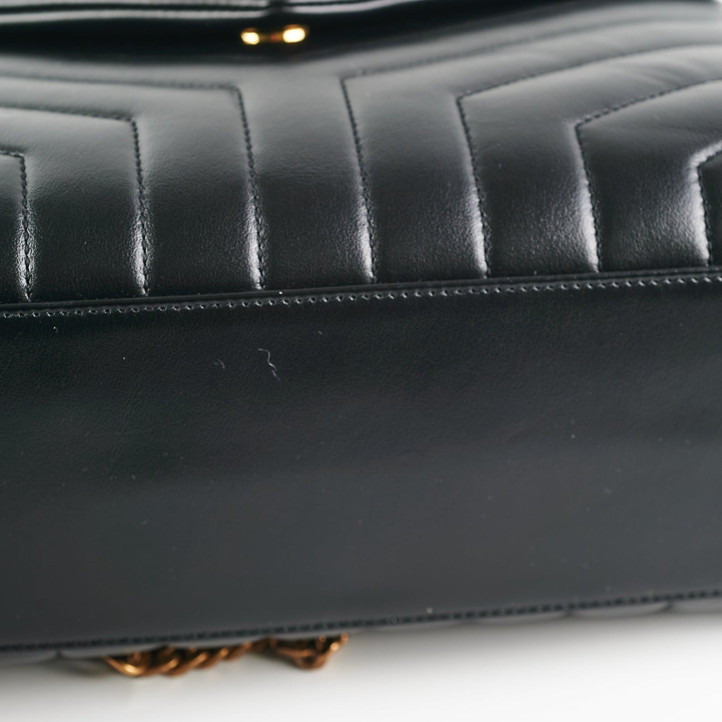 Saint Laurent Loulou Medium Black