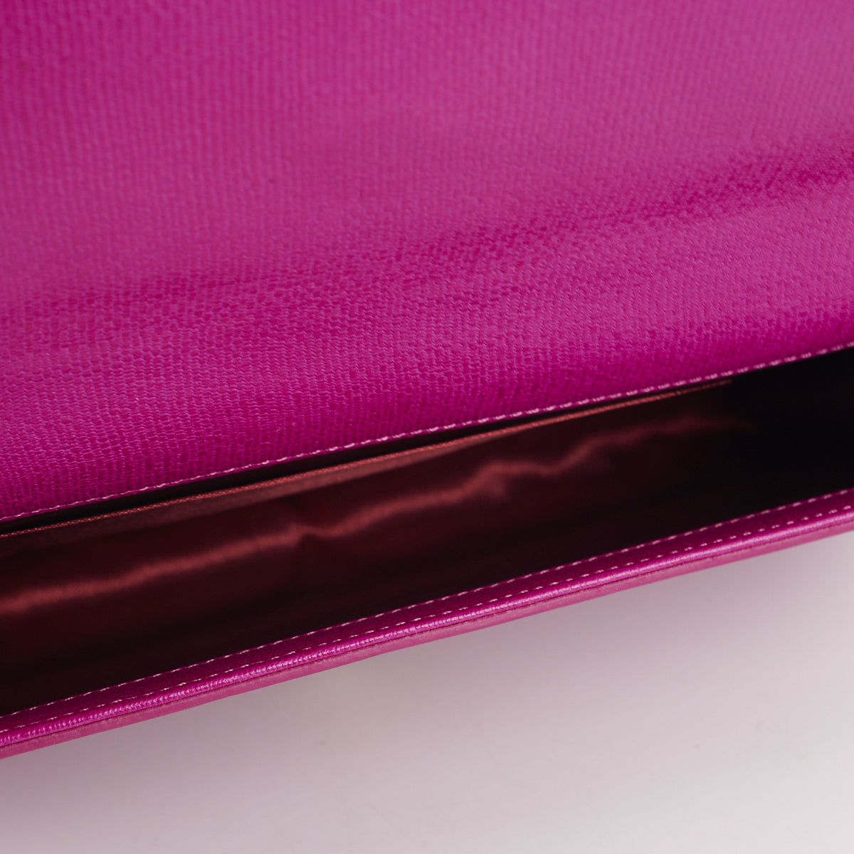 ITEM 30 - Saint Laurent Y Clutch Fuchsia