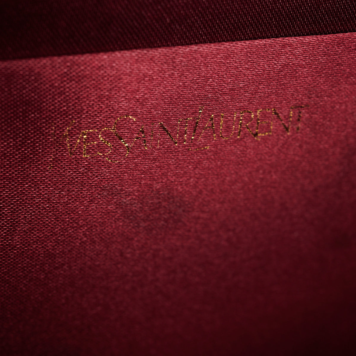 ITEM 30 - Saint Laurent Y Clutch Fuchsia