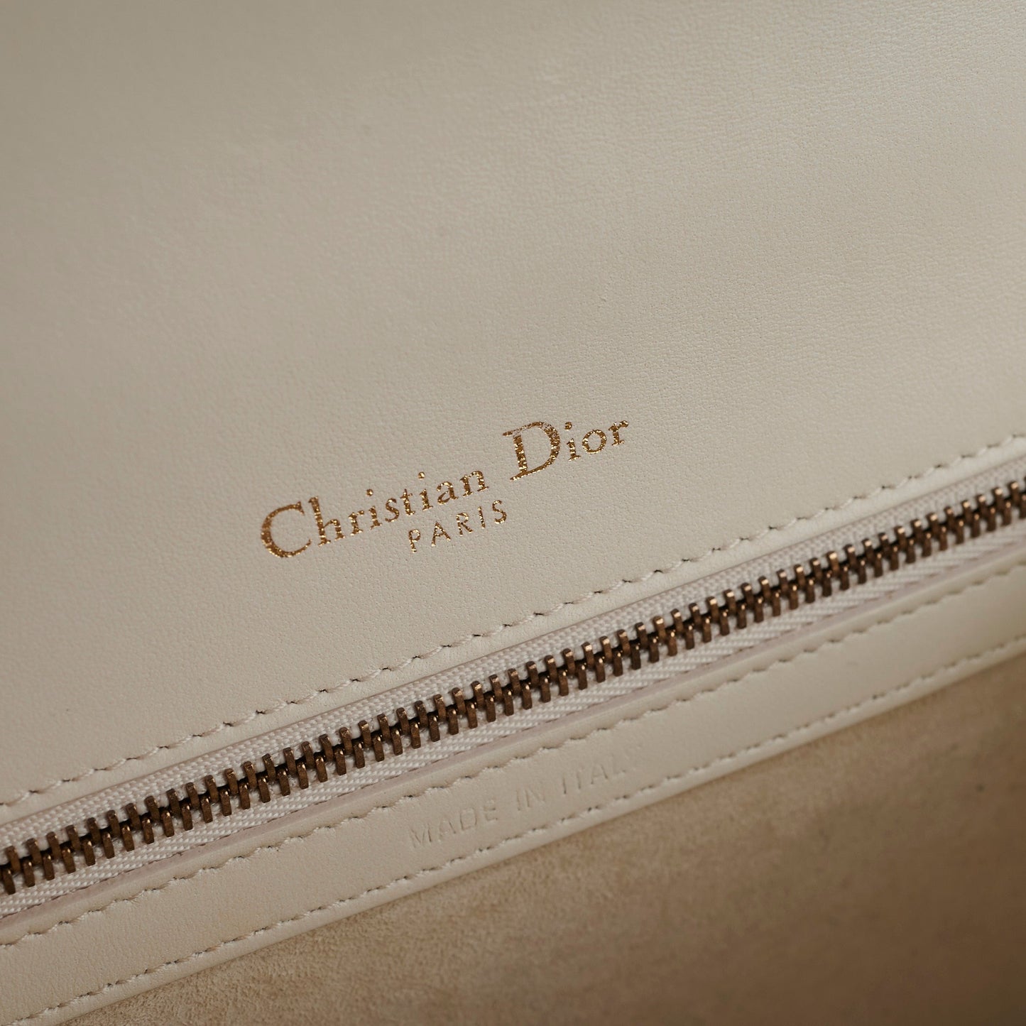 Christian Dior Small Diorama White