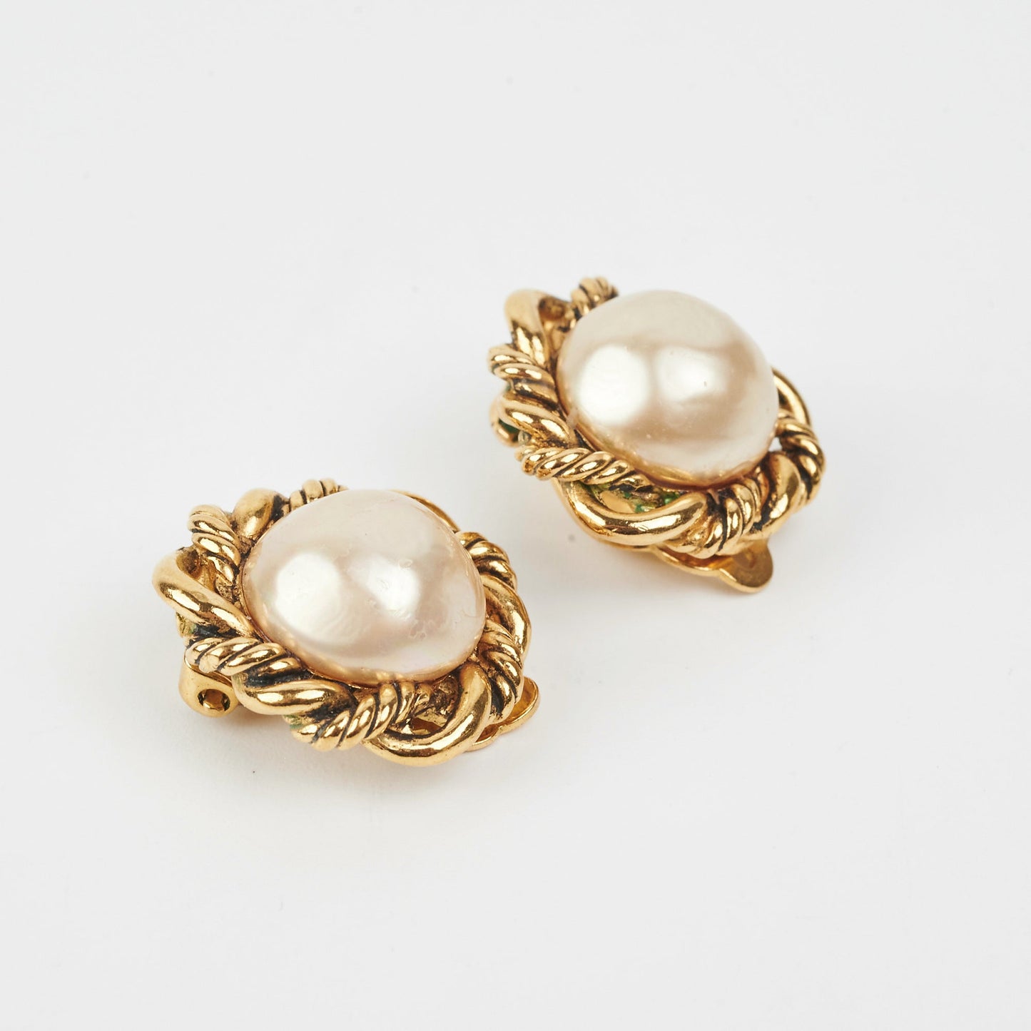 Chanel Vintage Pearl Earring Clasp