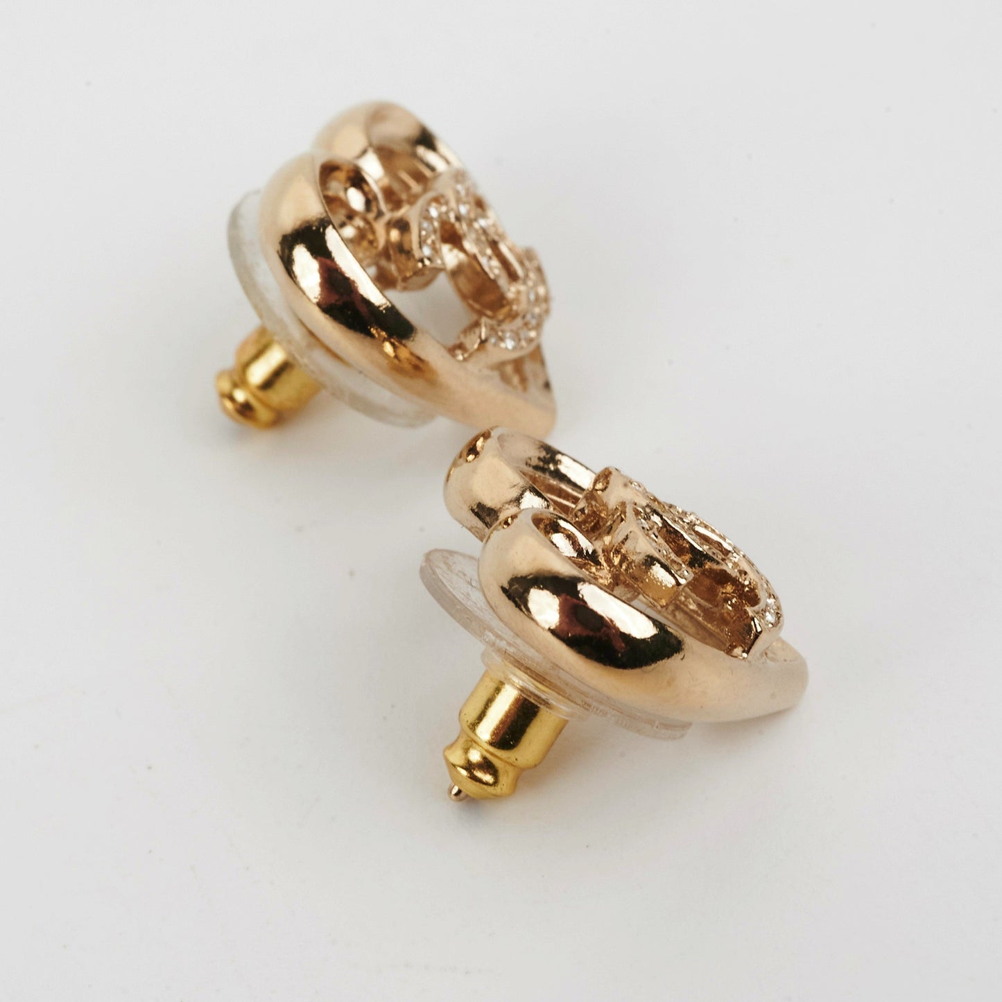 HOLD BC Chanel CC Logo Heart Earrings