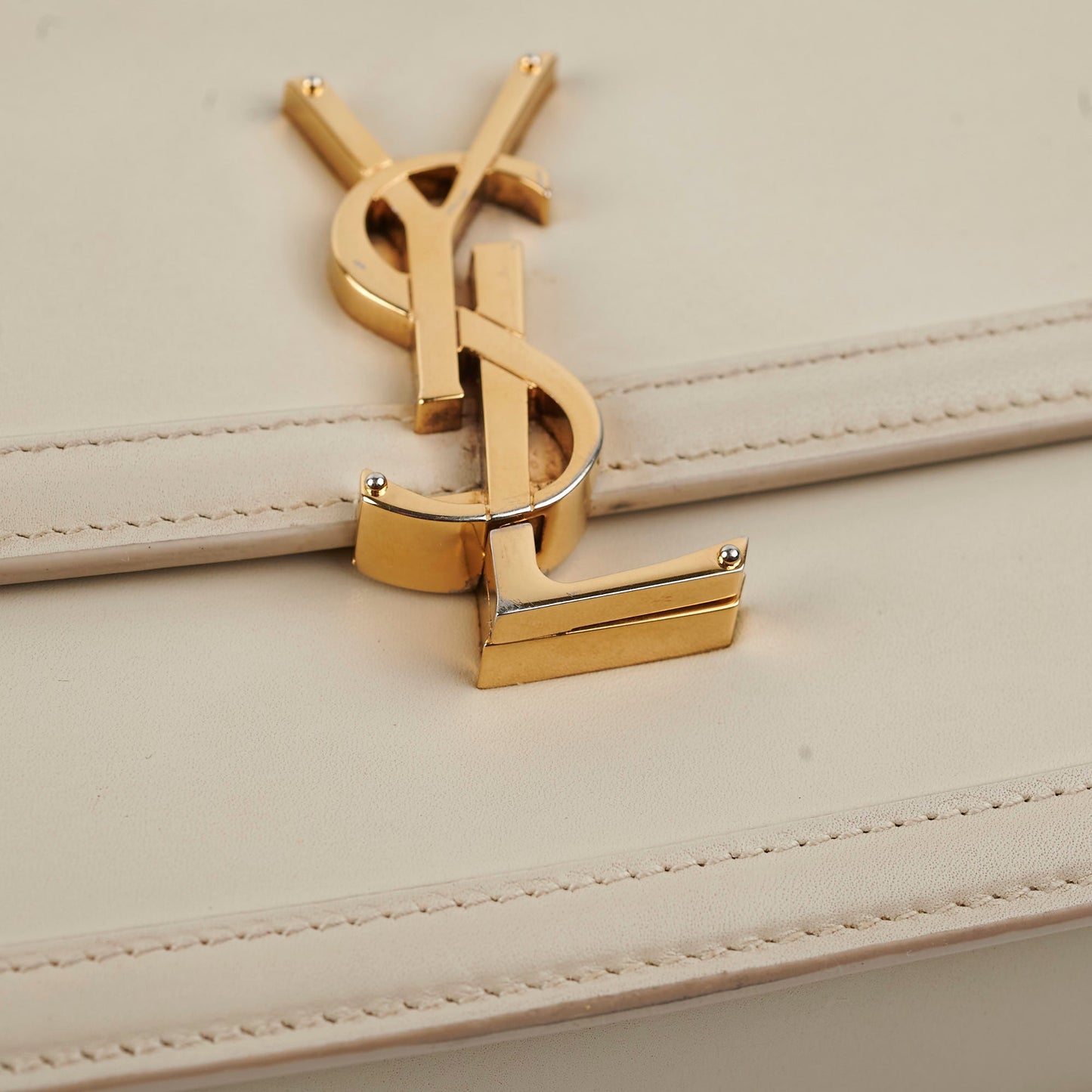 Saint Laurent Medium Solferino Cream