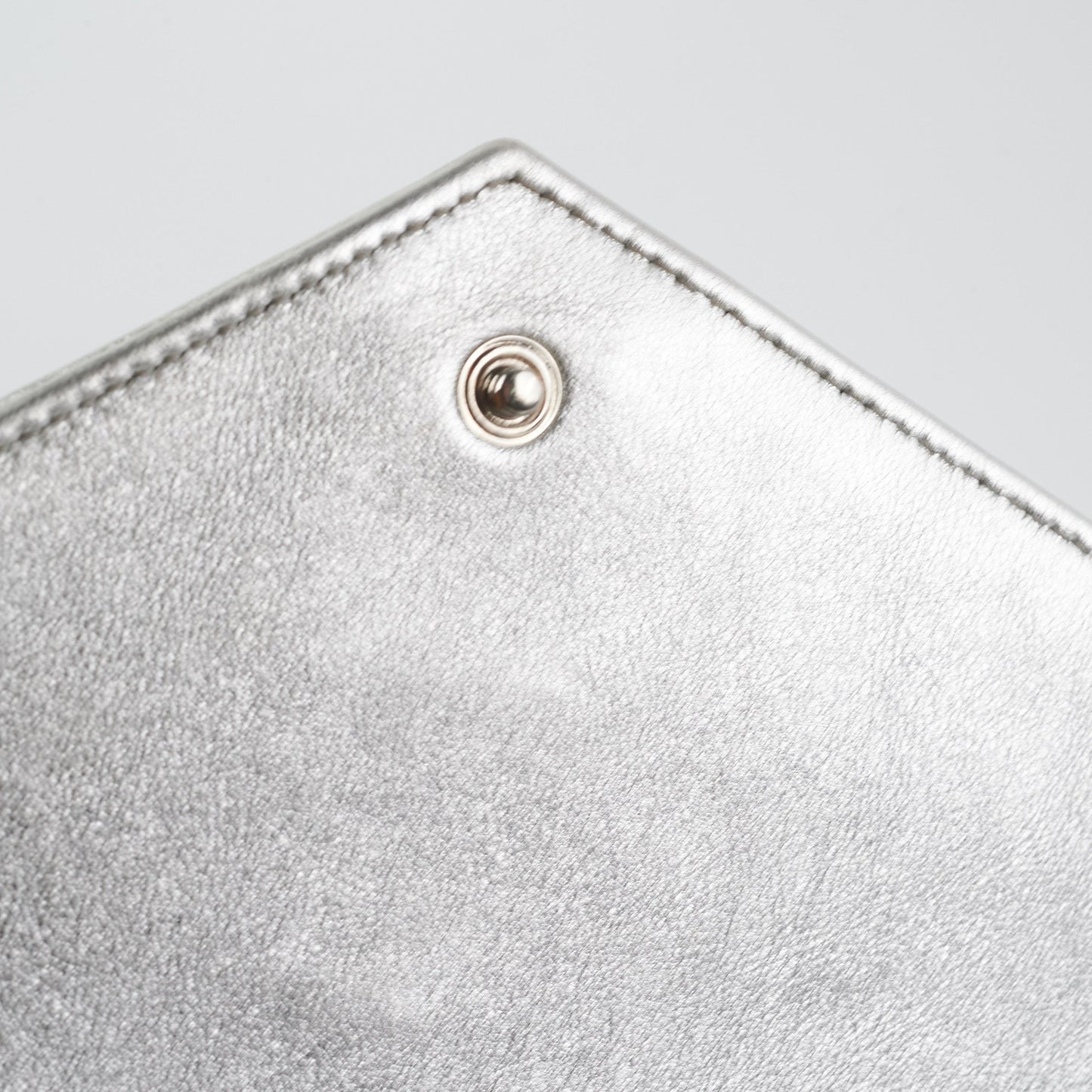 Saint Laurent Cassandre Wallet On Chain (WOC) Silver