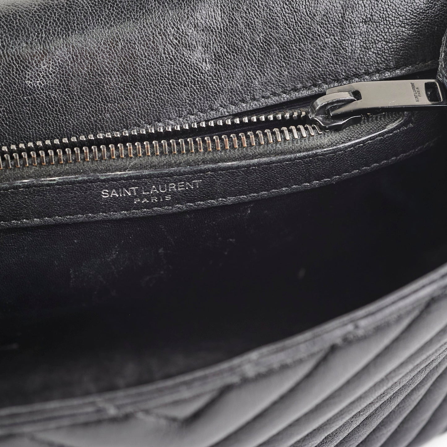 Saint Laurent So black Medium College Bag