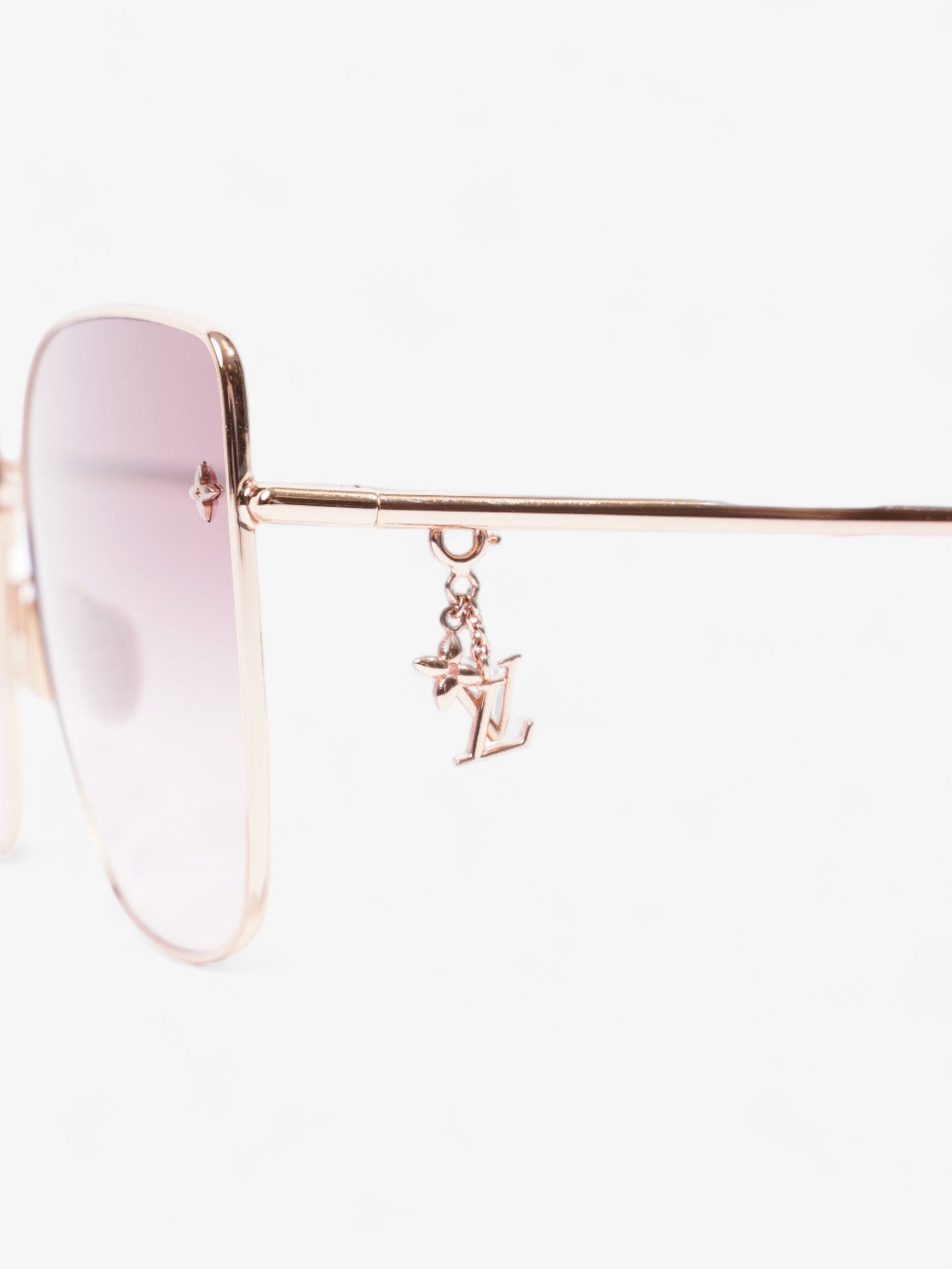 Louis Vuitton LV Charm Cat Eye Sunglasses Pink Gold Acetate 140mm