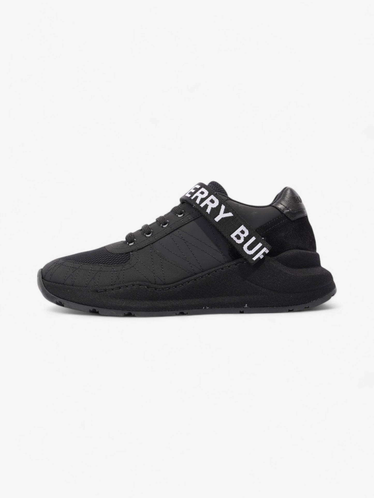 Burberry Ronnie Zig Sneakers Black / White Mesh EU 41 UK 7