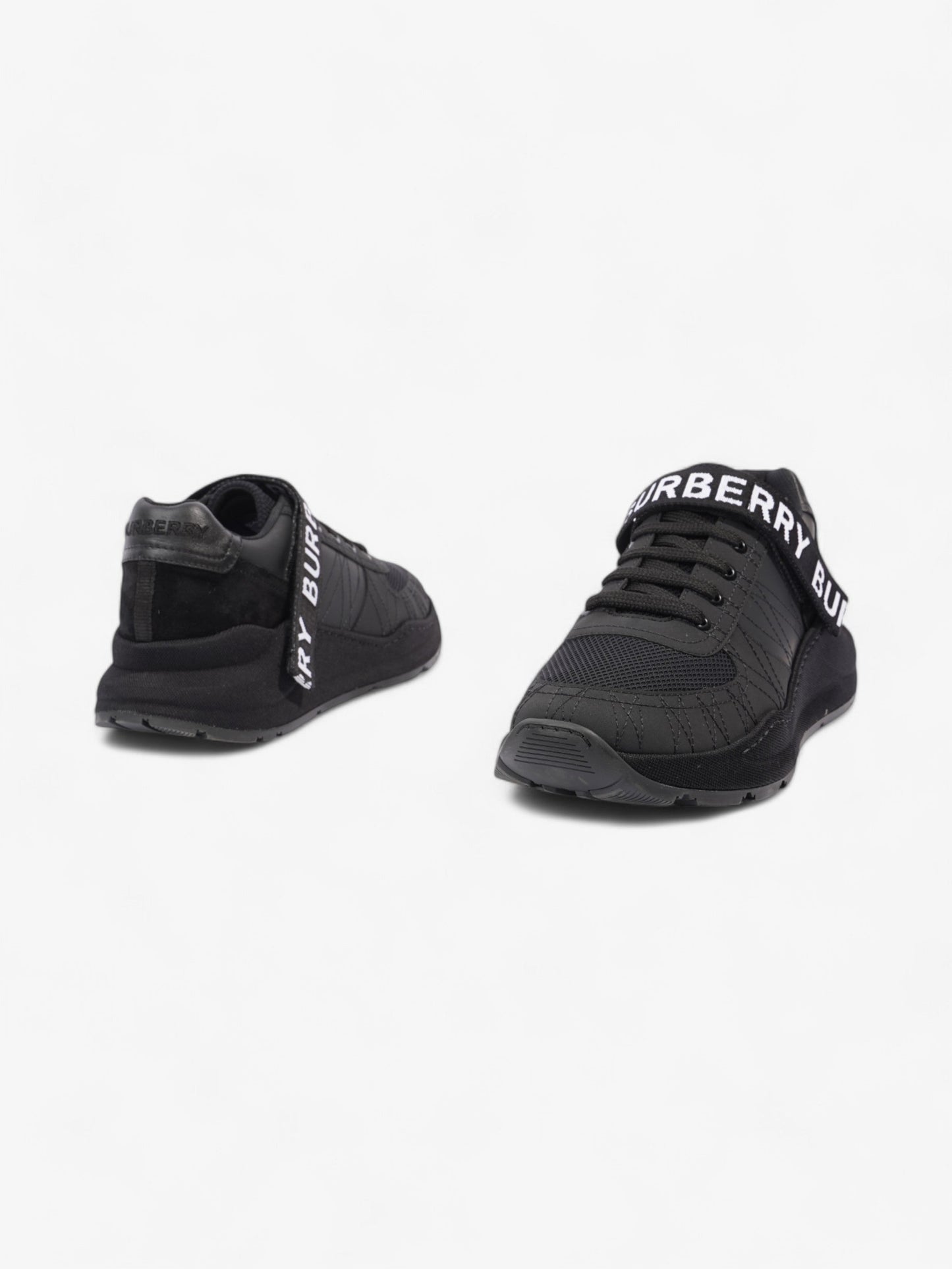 Burberry Ronnie Zig Sneakers Black / White Mesh EU 41 UK 7