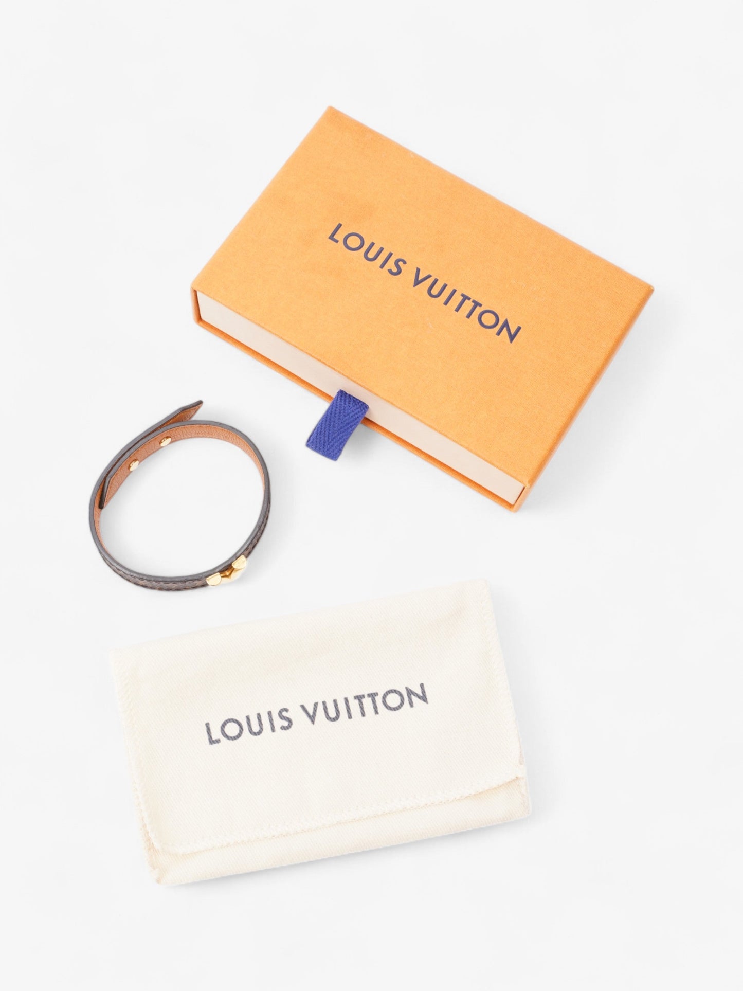 Louis Vuitton Essential V Bracelet Monogram / Gold Canvas 19