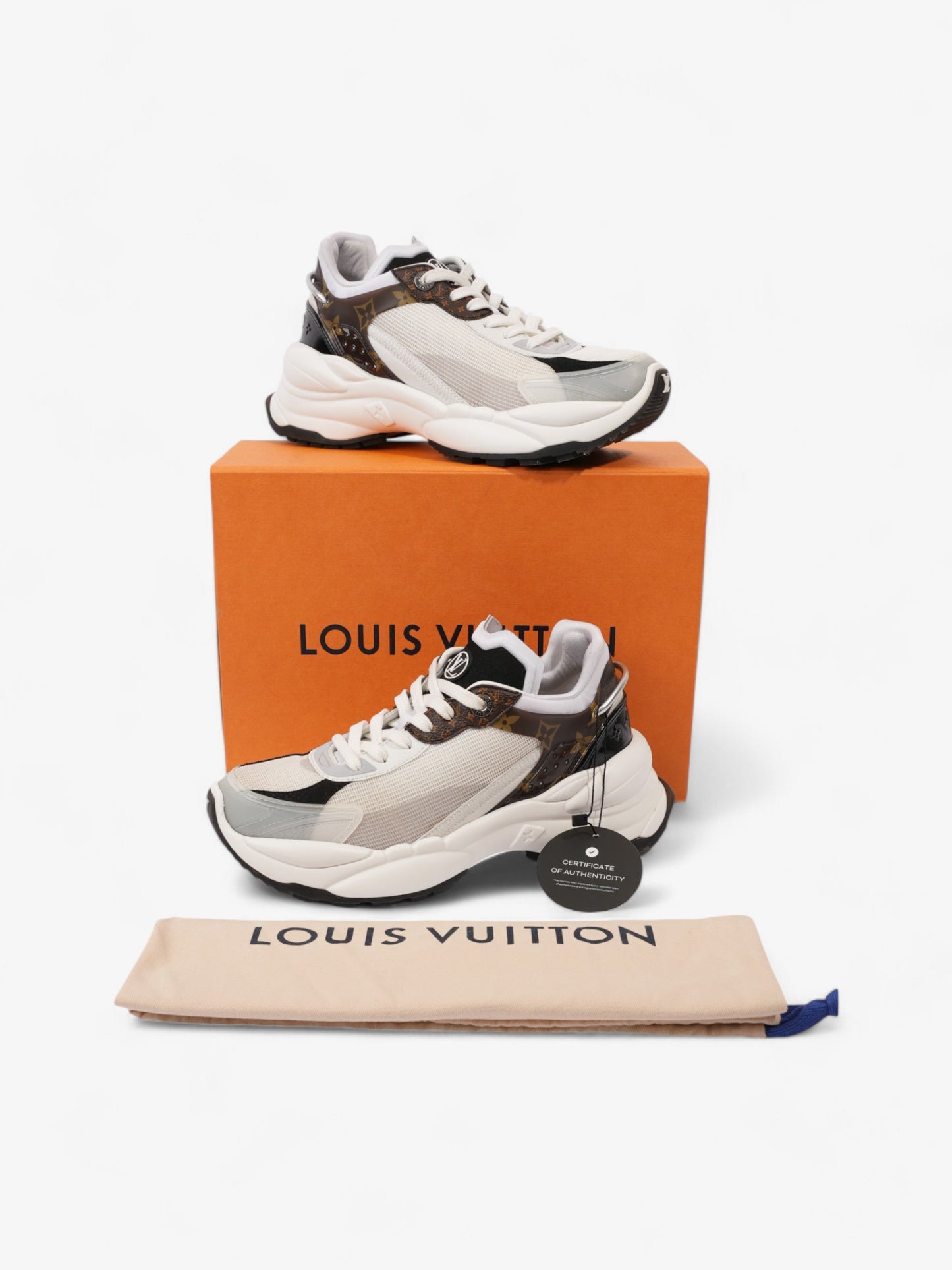 Louis Vuitton Run 55 Sneakers White / Monogram / Black Mesh EU 38 UK 5