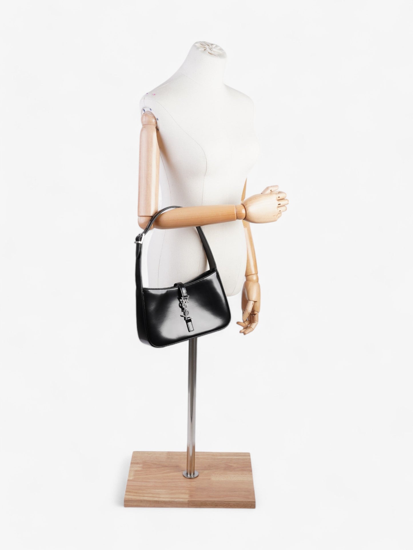 Saint Laurent Le 5 A 7 Black Leather