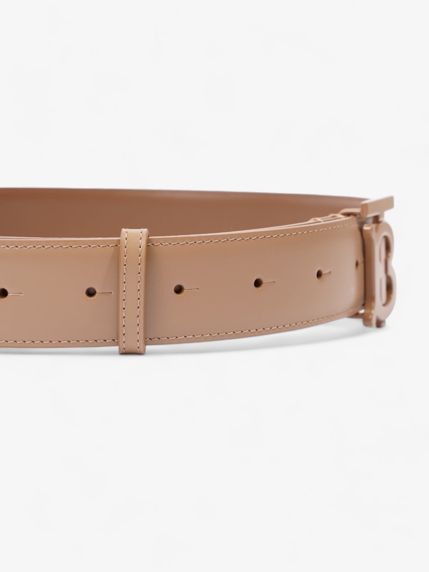 Burberry TB Belt Camel Leather Medium
