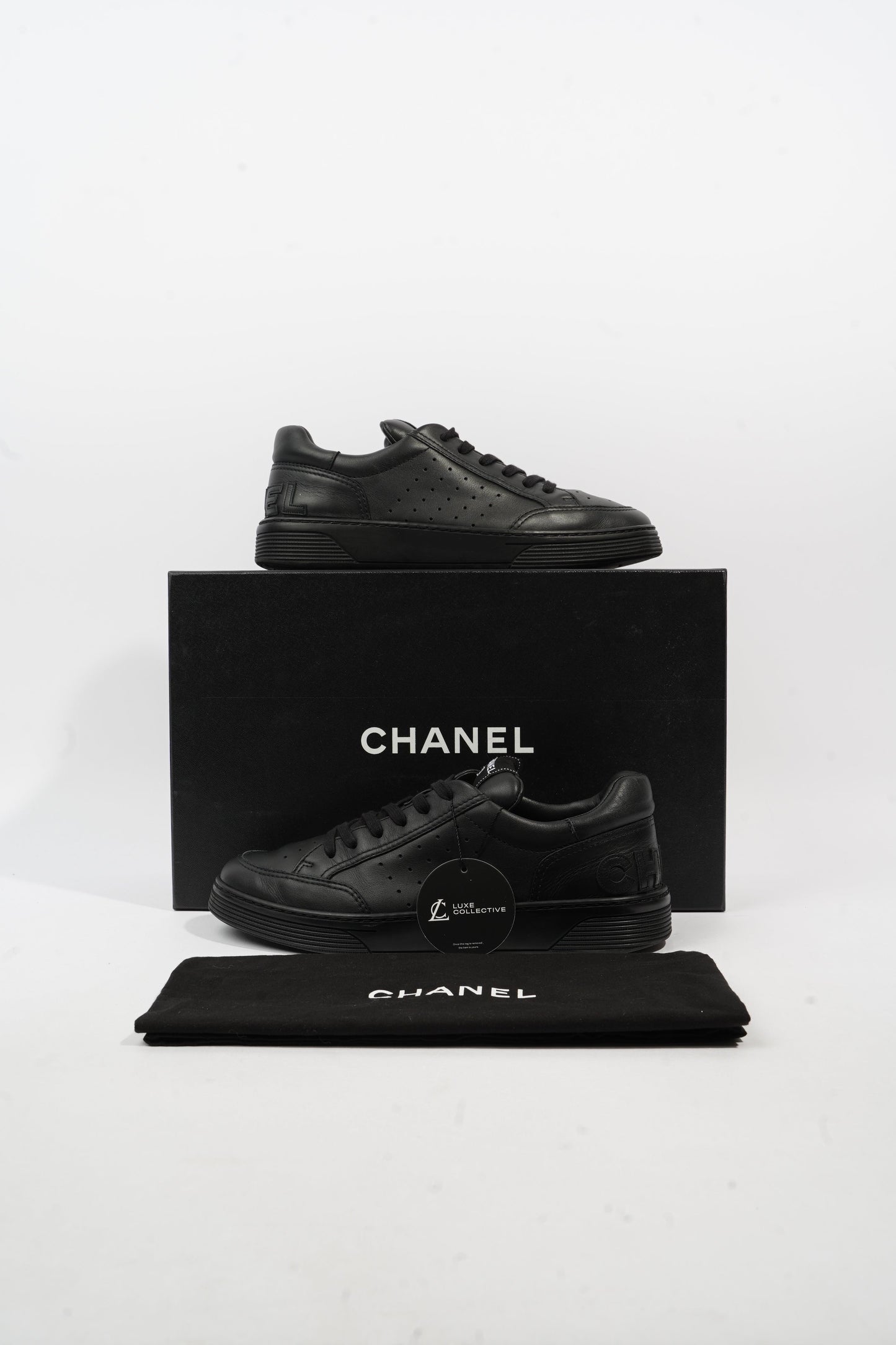 Chanel Low Top Sneaker Black Leather EU 43 UK 9