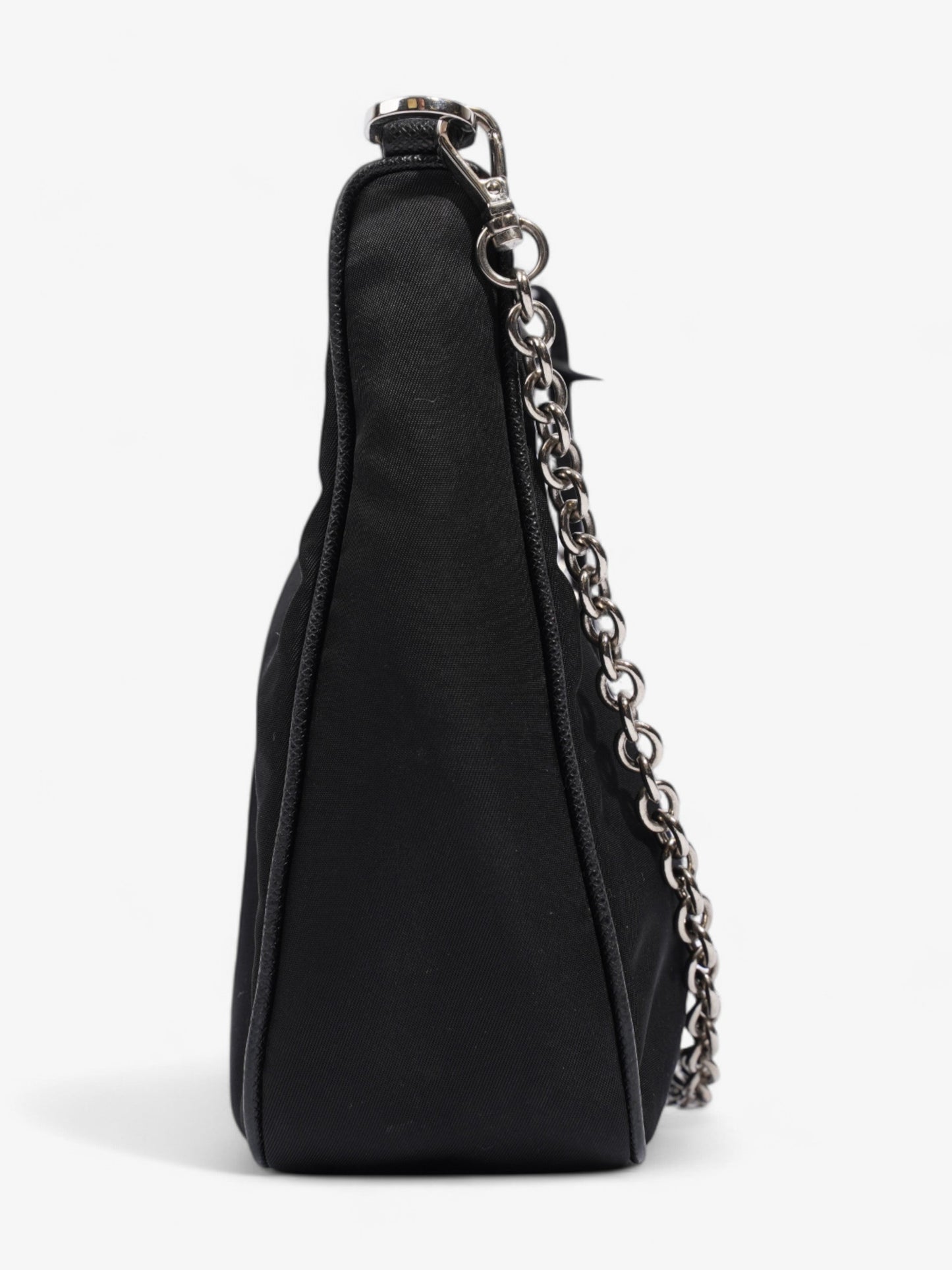 Prada Re-Edition 2005 Black Nylon
