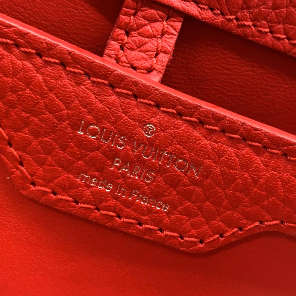 LOUIS VUITTON Capucines MM Taurillon Leather Satchel Bag Red