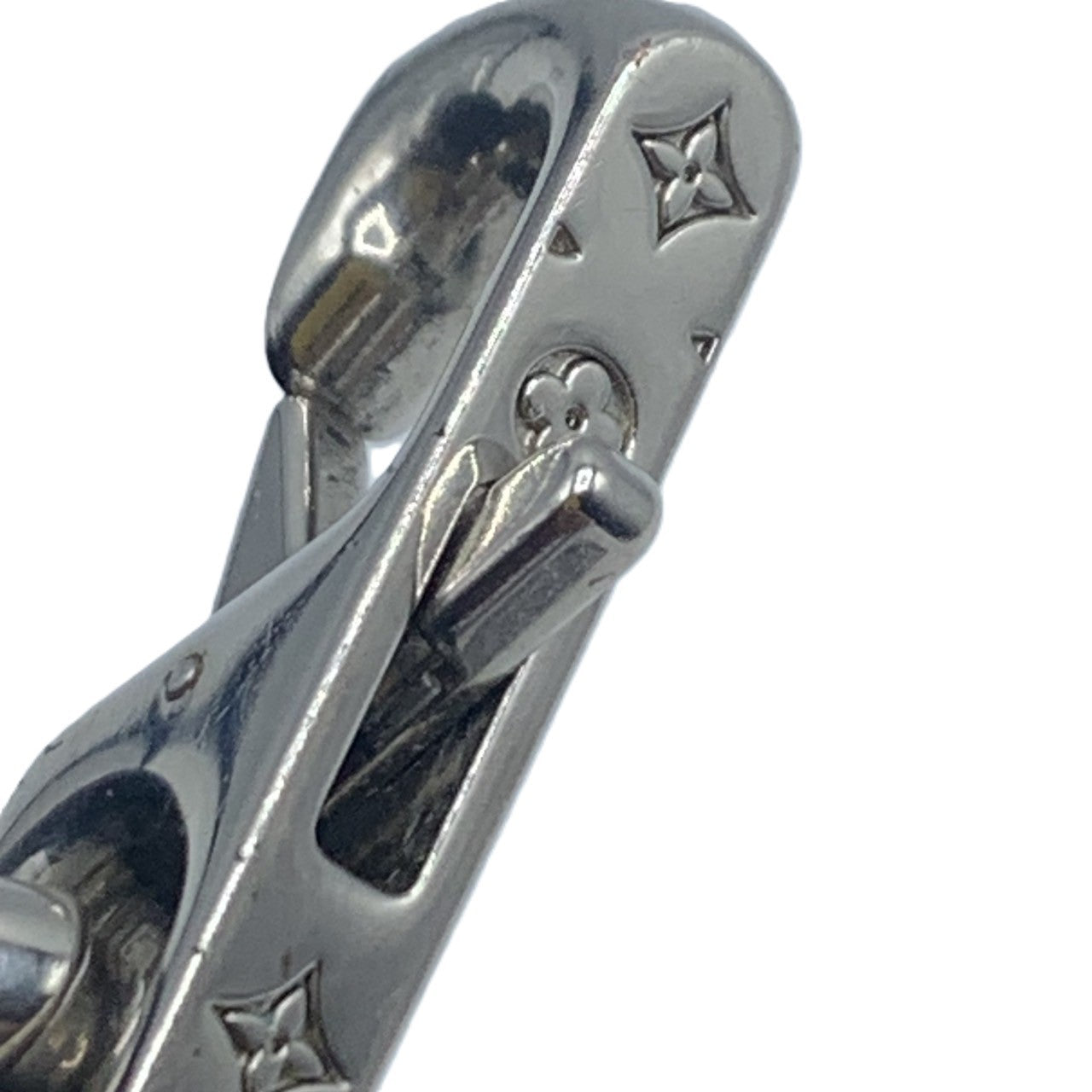 Louis Vuitton Metal Bracelet Chain Monogram M64223