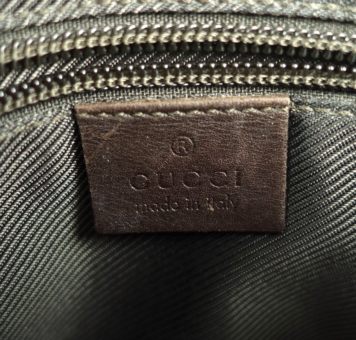 Gucci Supreme Monogram Canvas Messenger Bag
