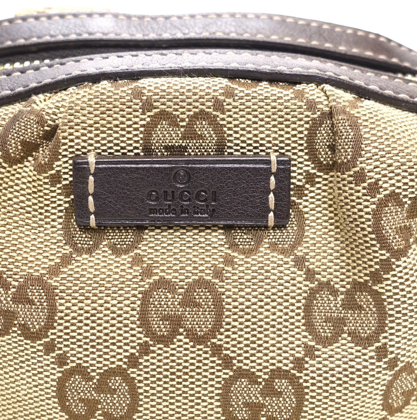 Gucci Supreme Monogram Canvas Medium Cosmetic Bag