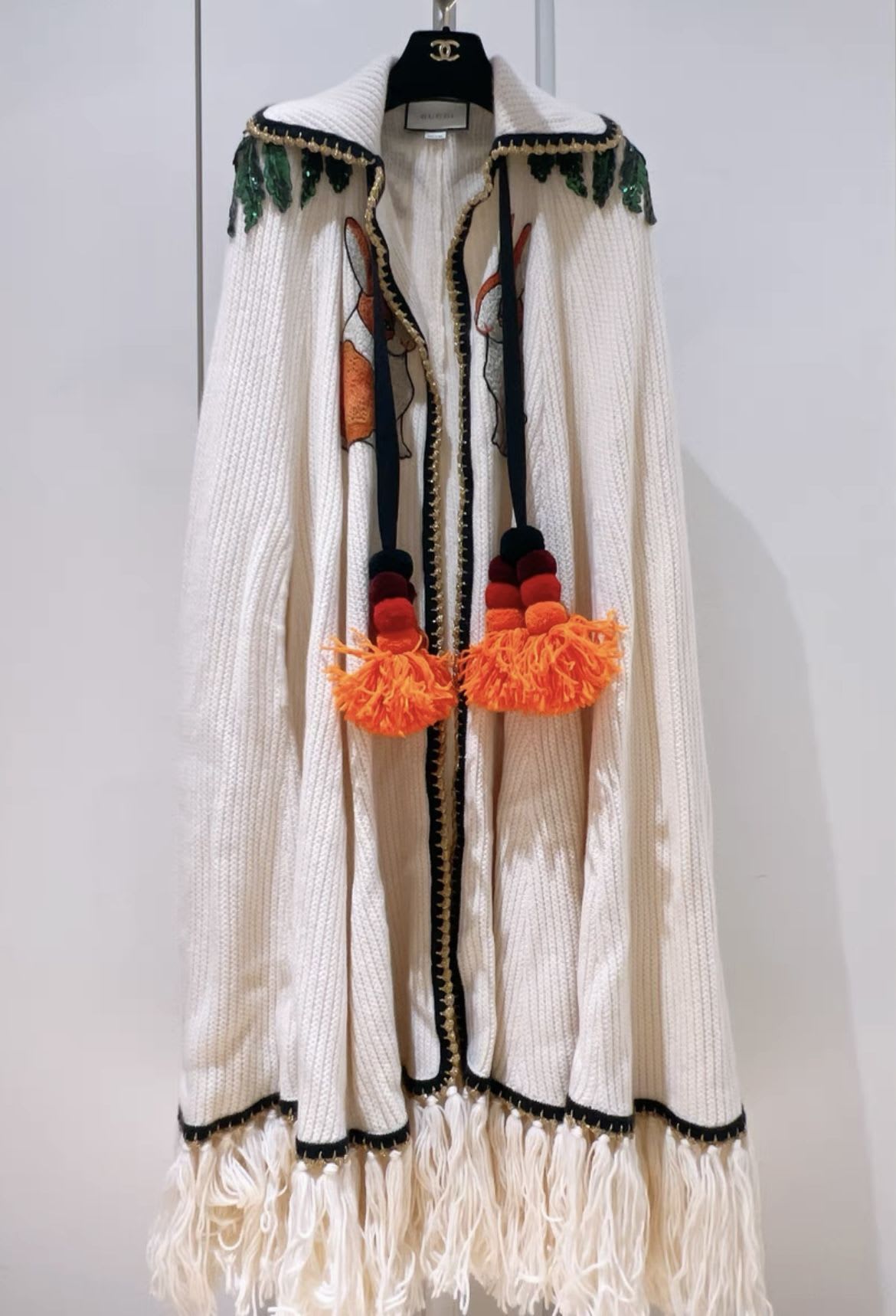 Gucci limited edition tassel wool cashmere knitted cape