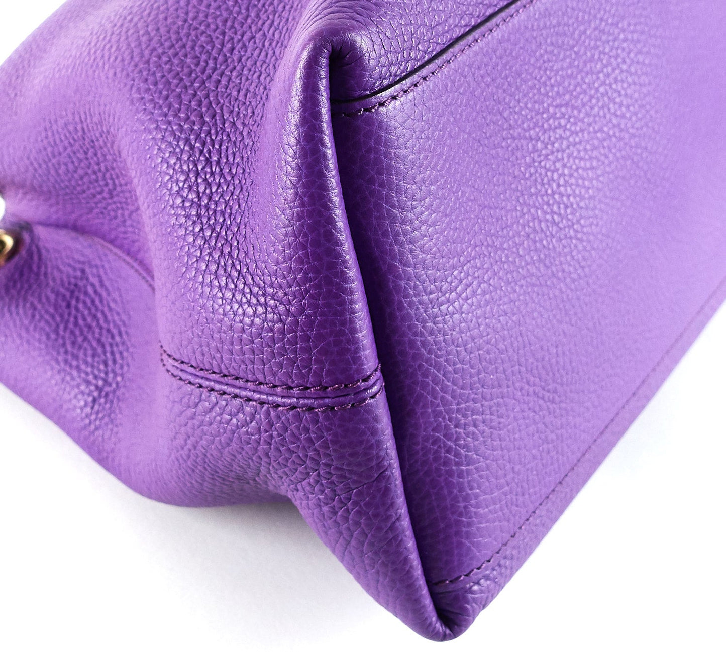 Gucci Soho Grained Leather Shoulder Bag